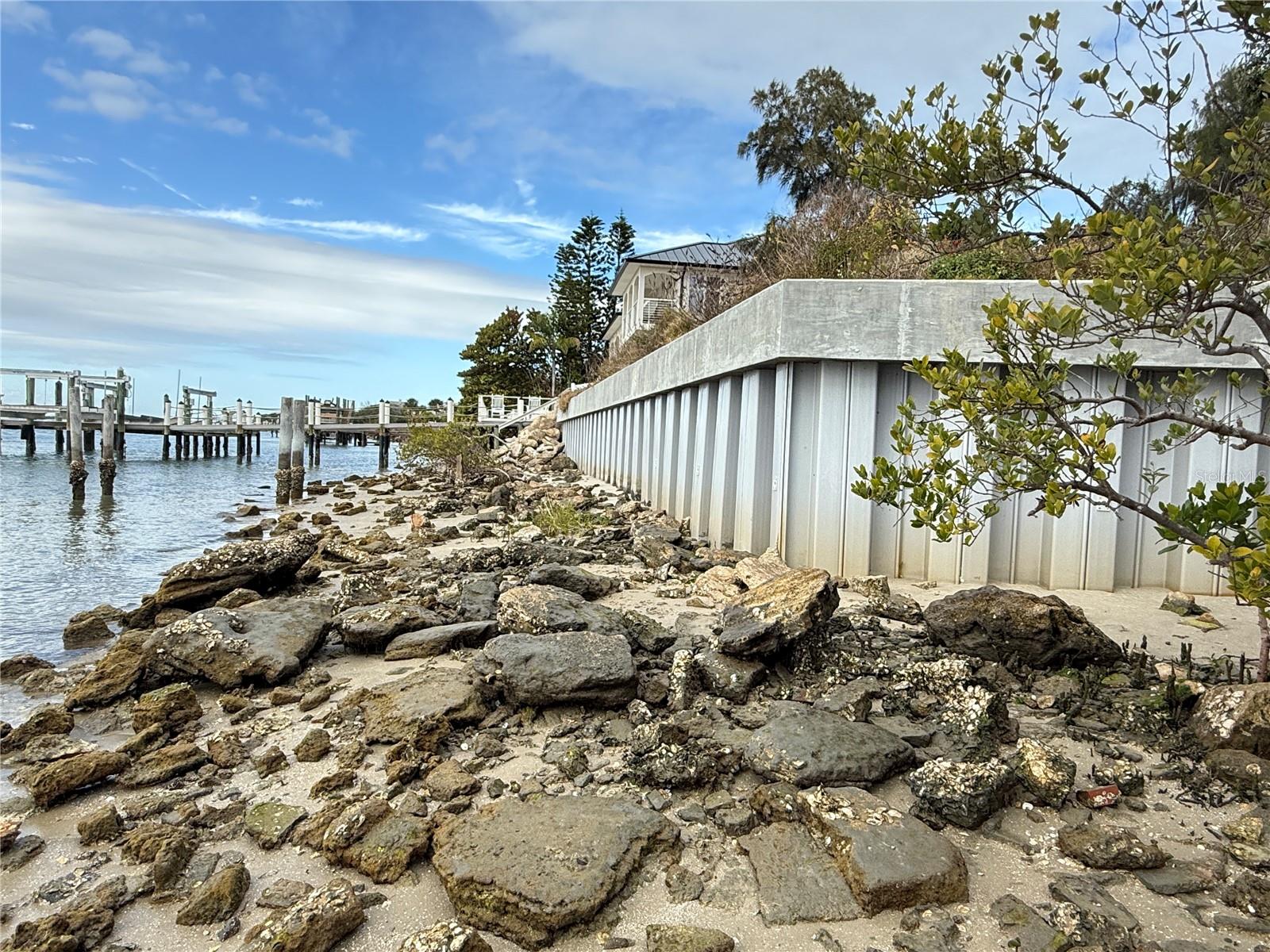 1602 N Indian River Rd Property Photo 8