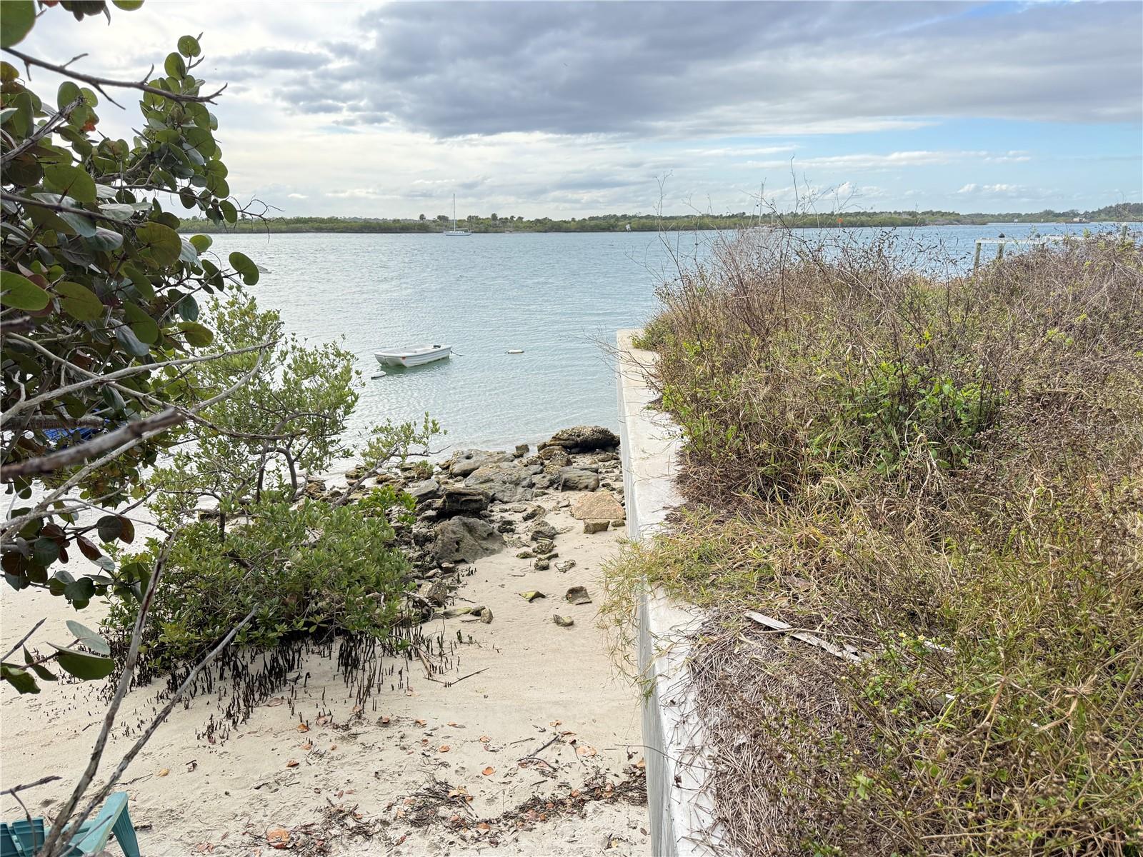 1602 N Indian River Rd Property Photo 12