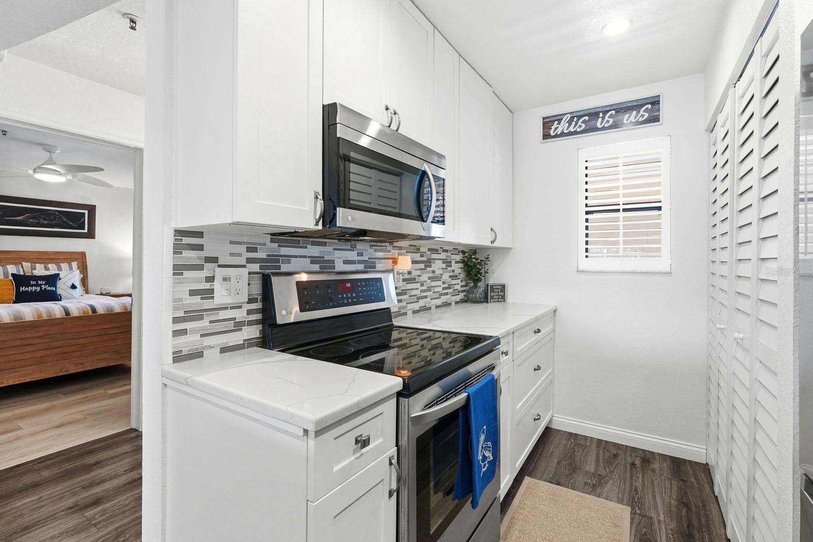 458 Bouchelle Dr #203 Property Photo 9