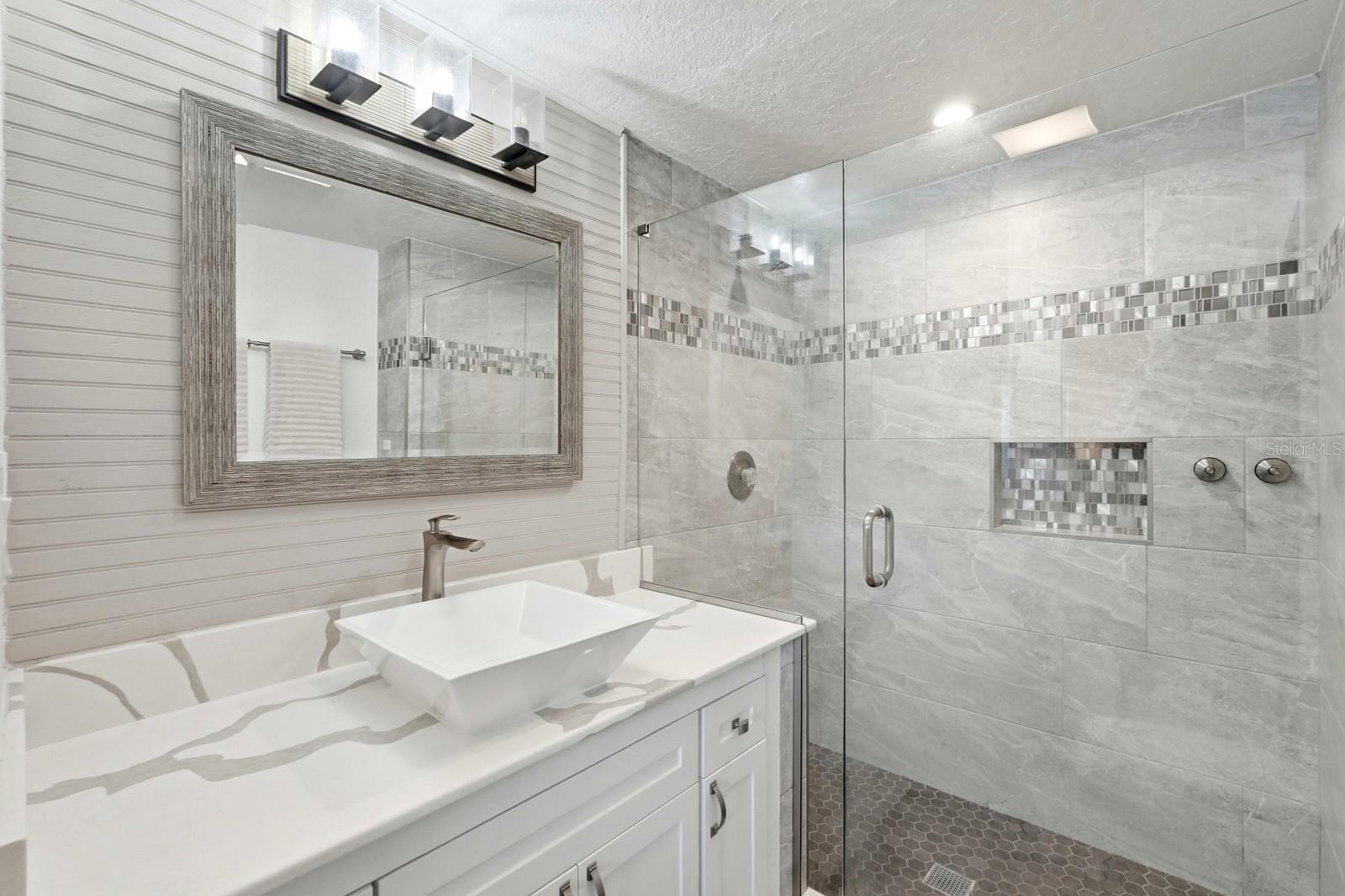 458 Bouchelle Dr #203 Property Photo 25