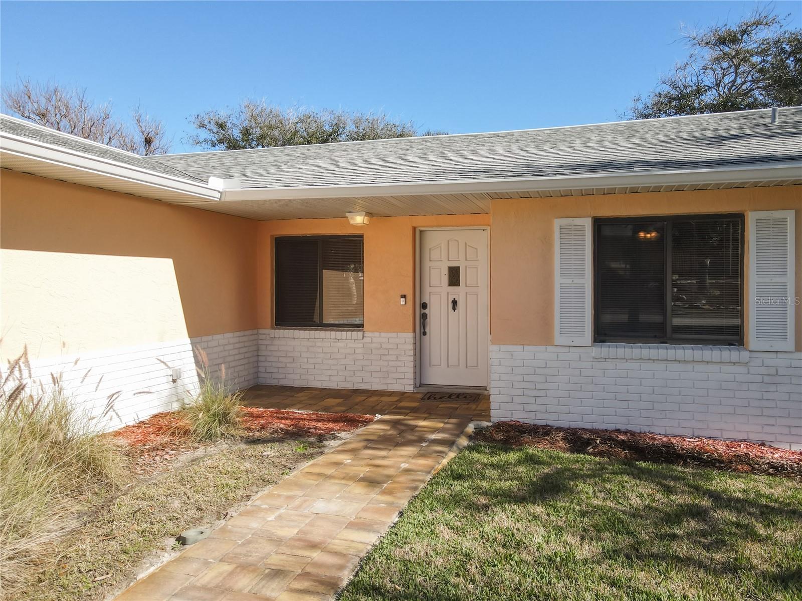 4761 Riverglen Blvd Property Photo 5