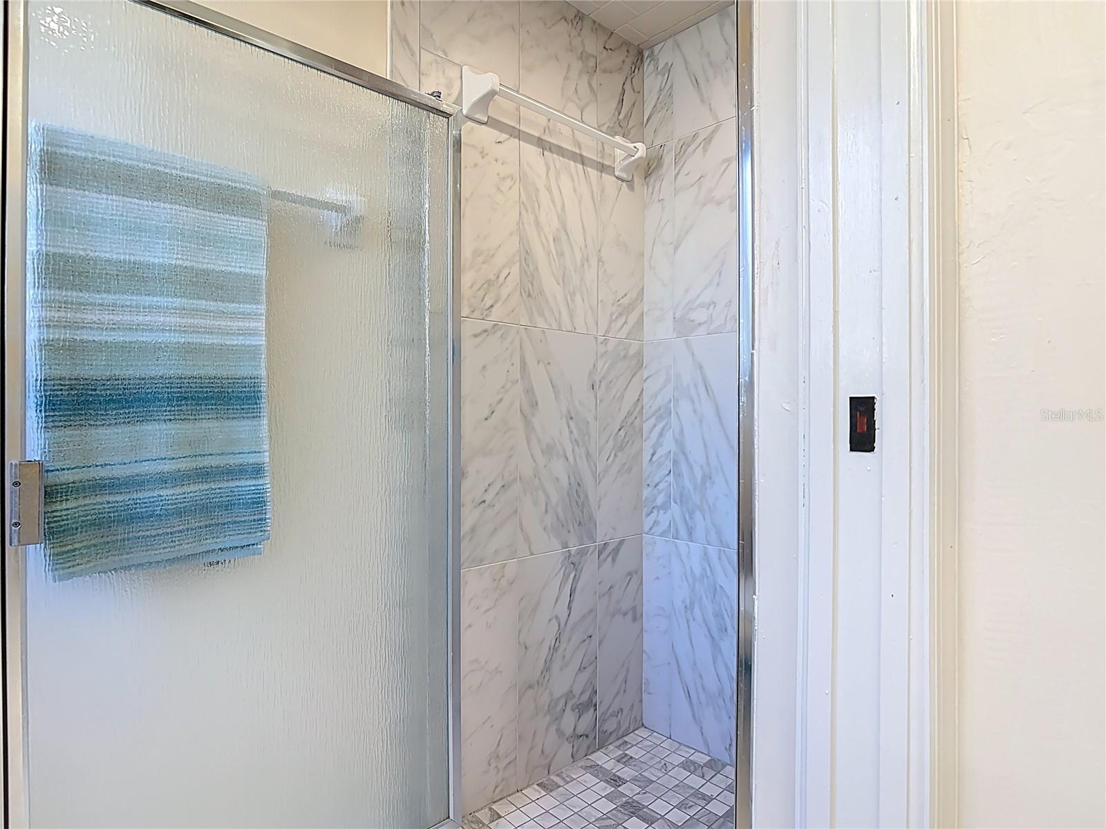4761 Riverglen Blvd Property Photo 20
