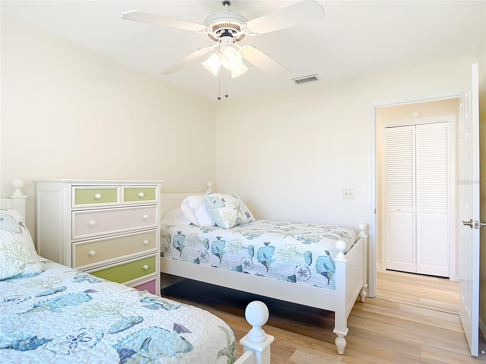4761 Riverglen Blvd Property Photo 27