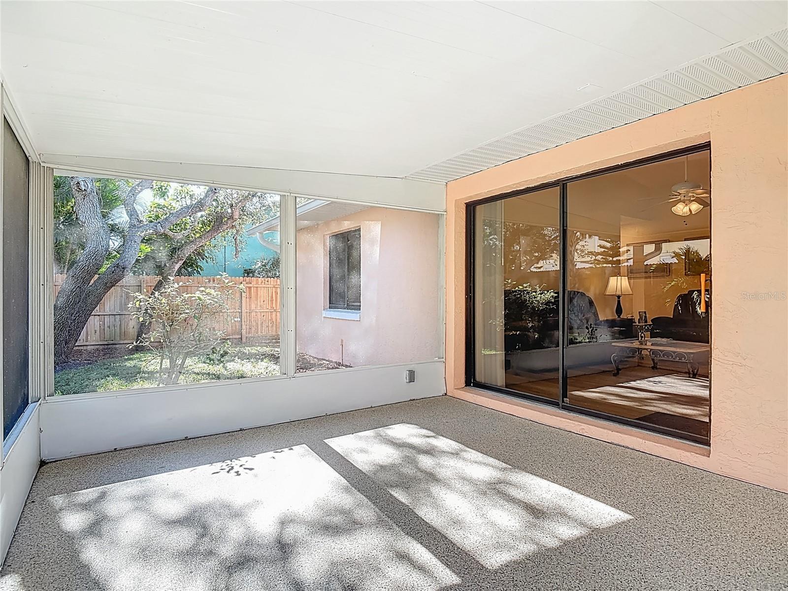 4761 Riverglen Blvd Property Photo 32