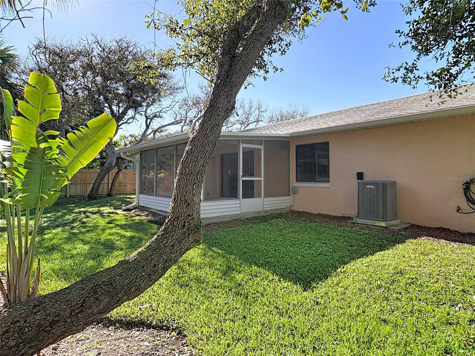 4761 Riverglen Blvd Property Photo 35