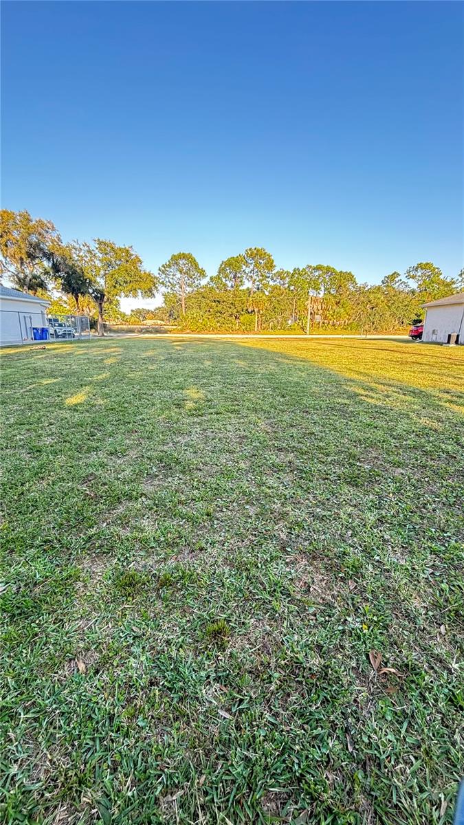 2224 Hibiscus Dr Property Photo 14
