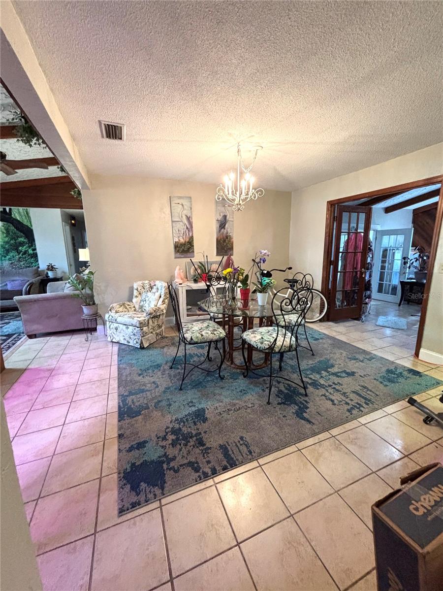 6 Fairgreen Ave Property Photo 19