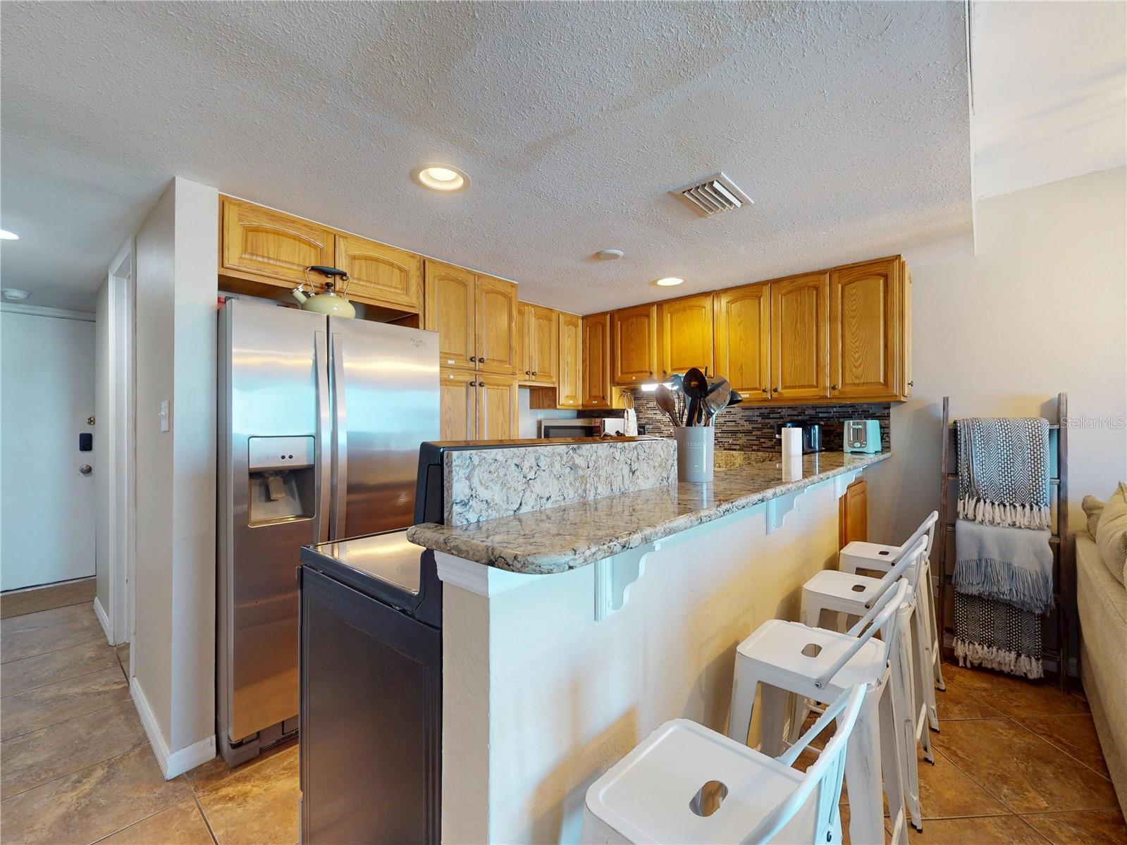 4849 Saxon Dr #c208 Property Photo 30
