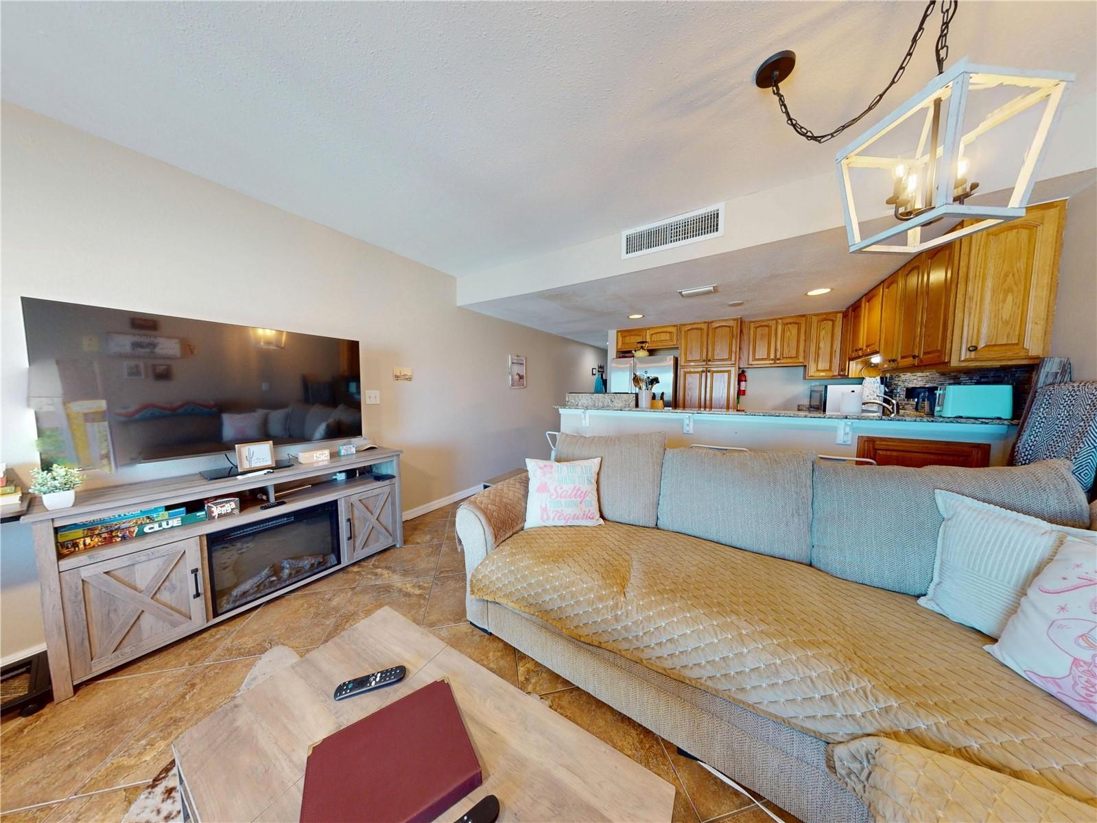 4849 Saxon Dr #c208 Property Photo 32