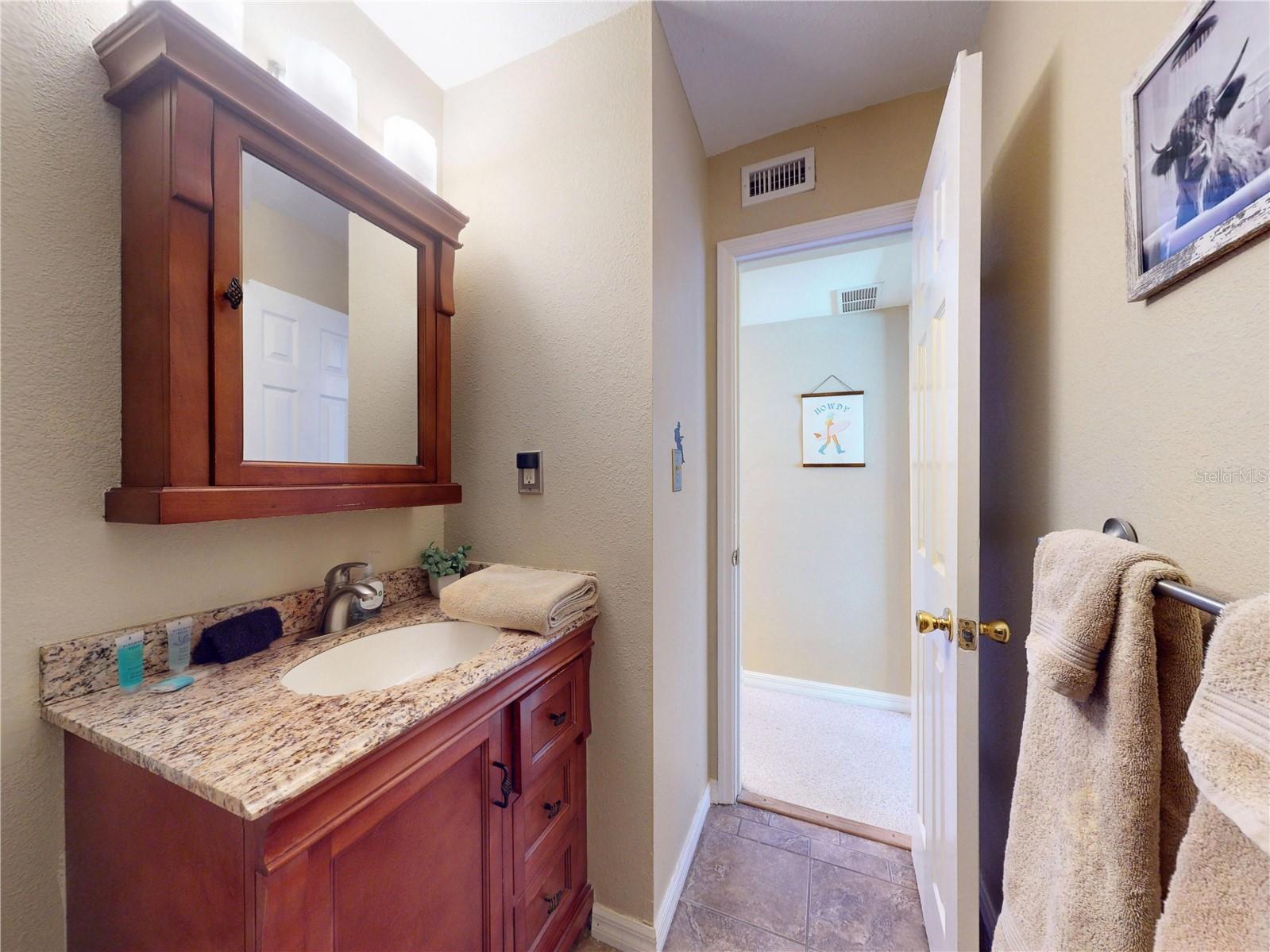 4849 Saxon Dr #c208 Property Photo 44