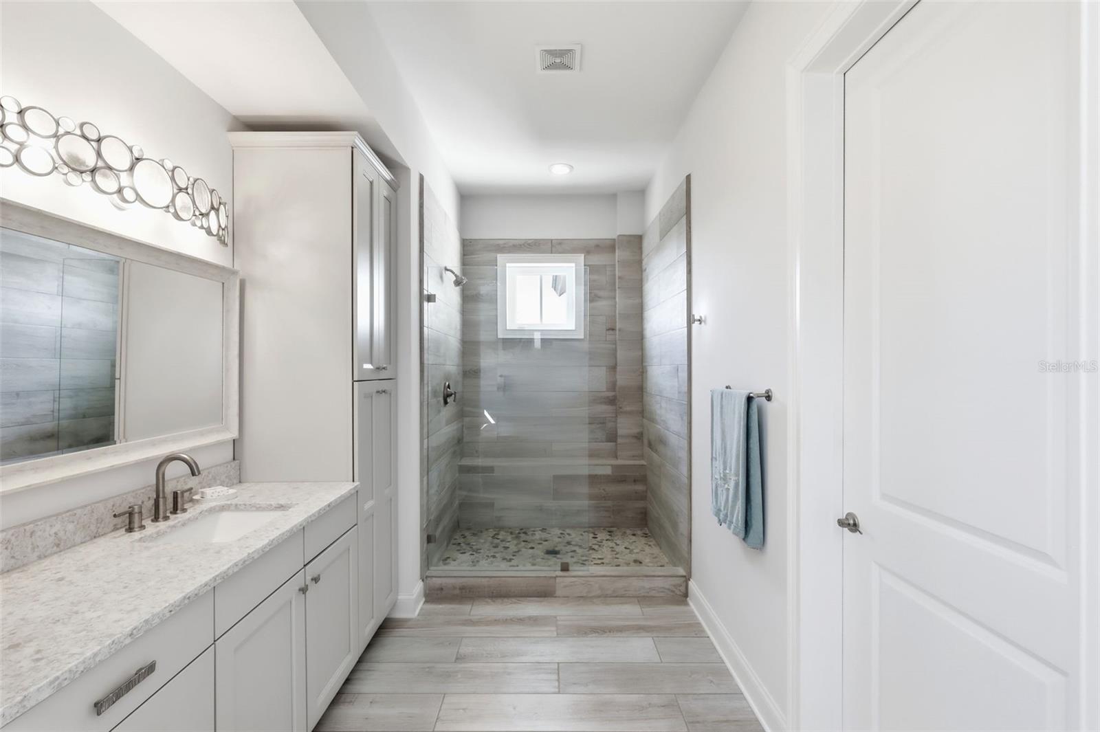 2142 Villa Way Property Photo 40