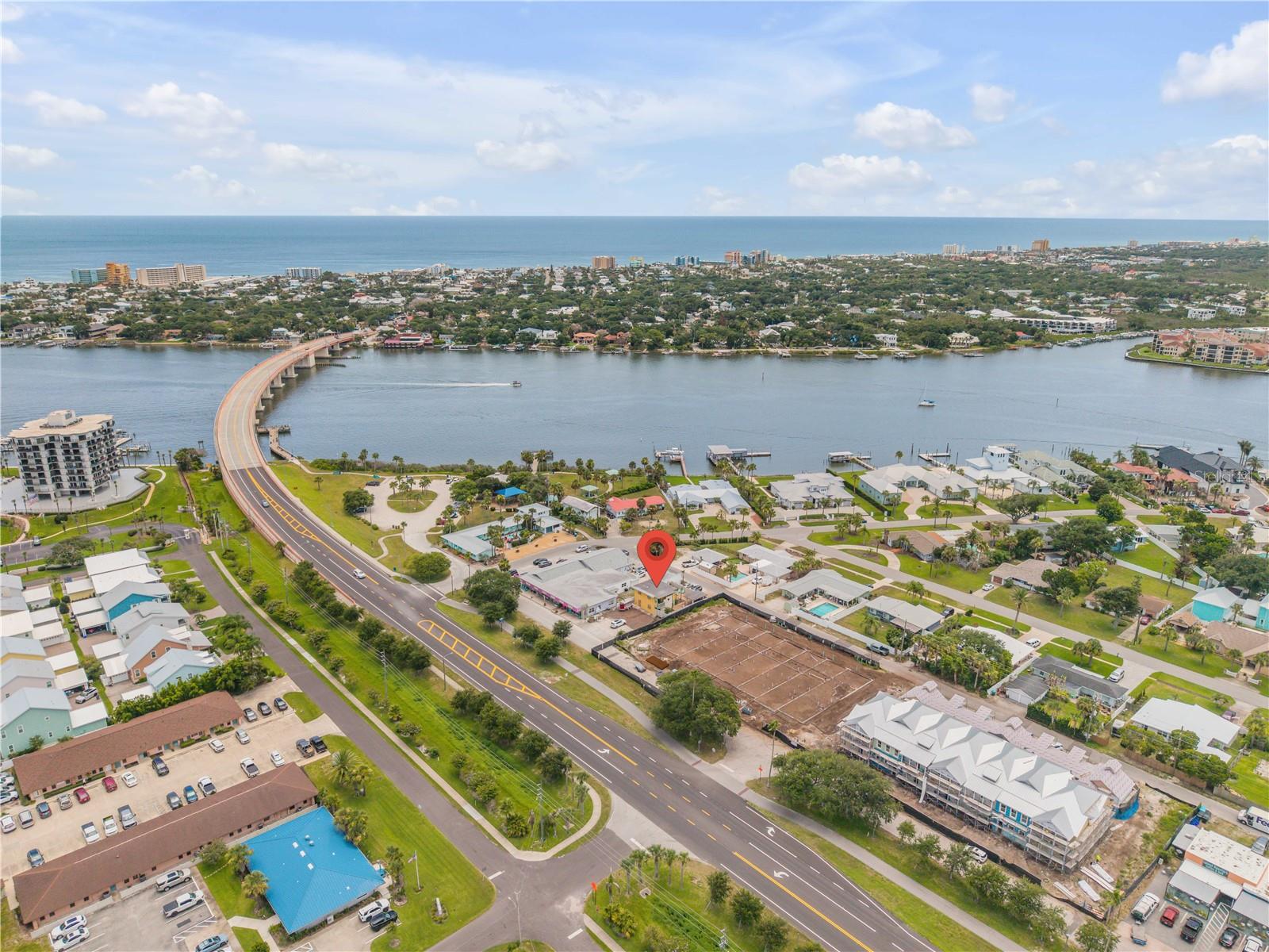 472 N CAUSEWAY Property Photo 1