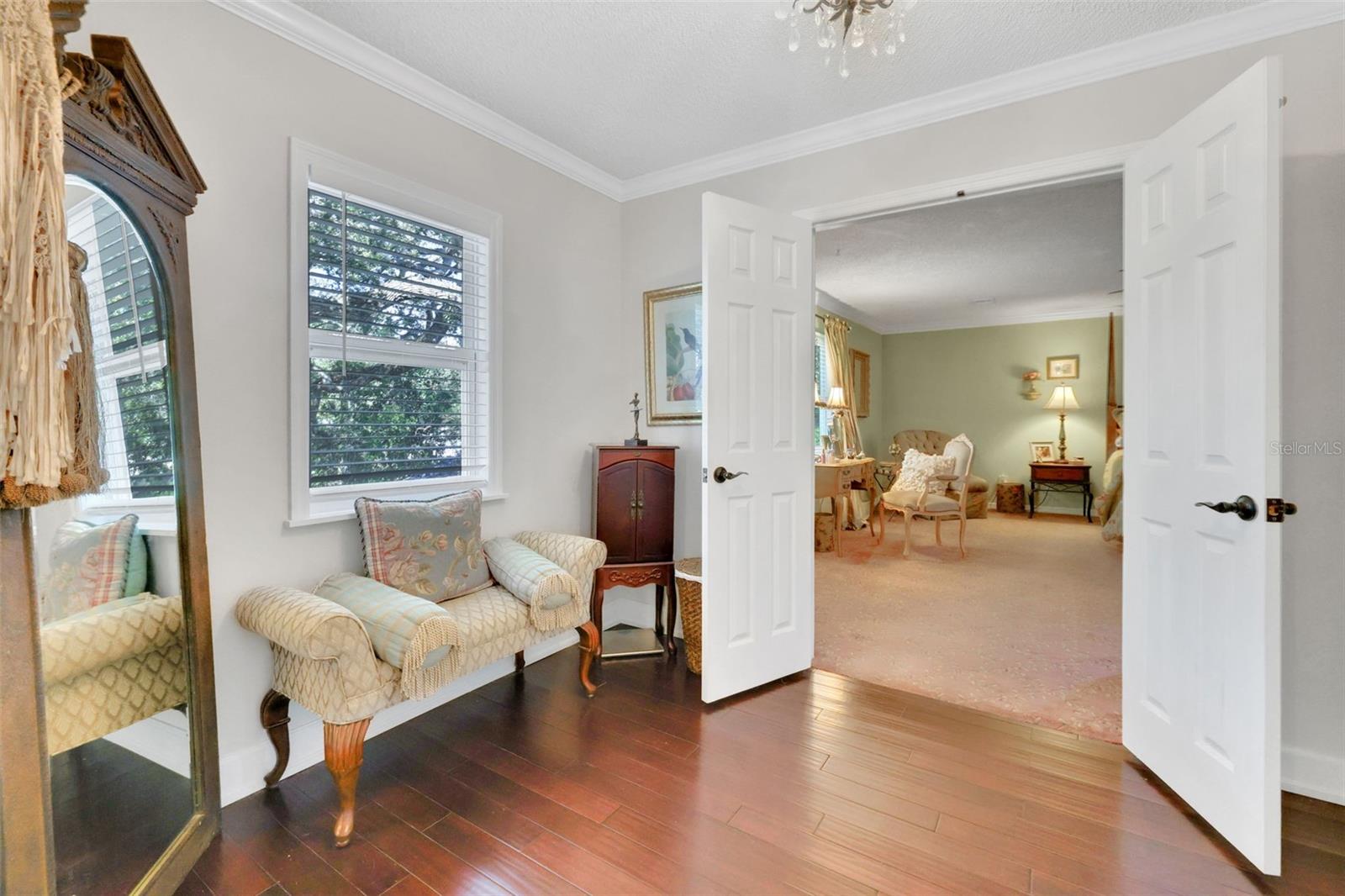 111 Esther St Property Photo 44