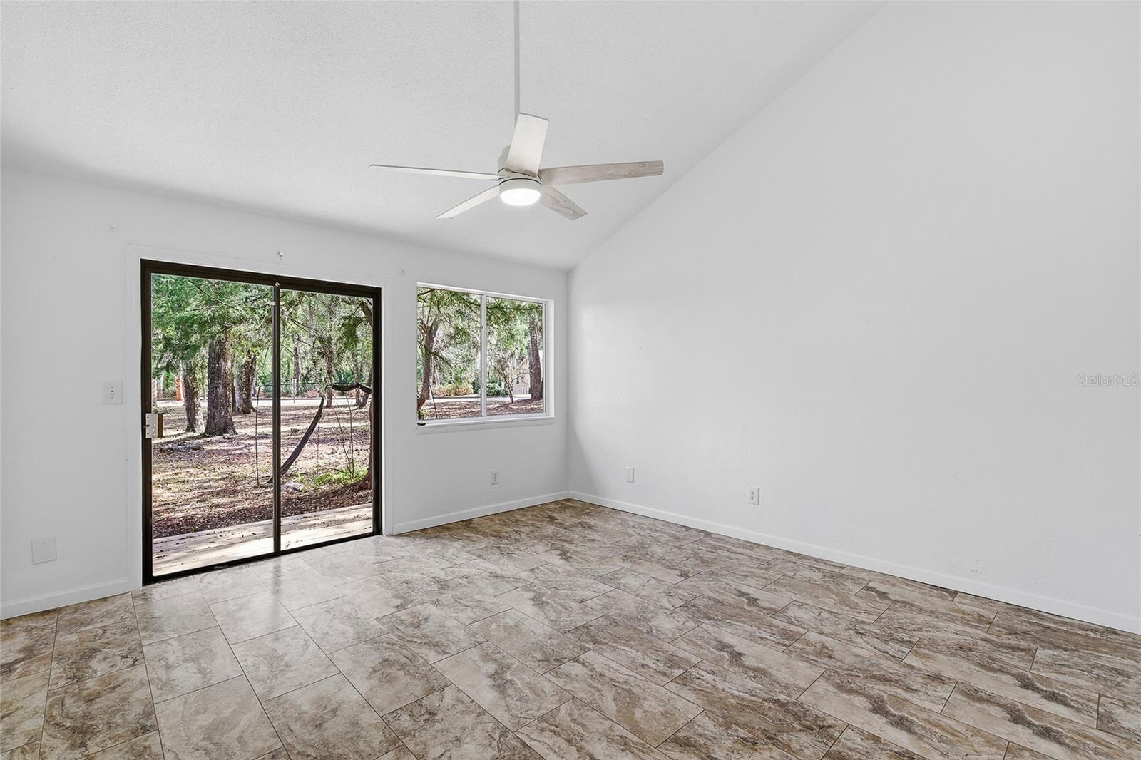 38 Snaresbrook Ct Property Photo 25