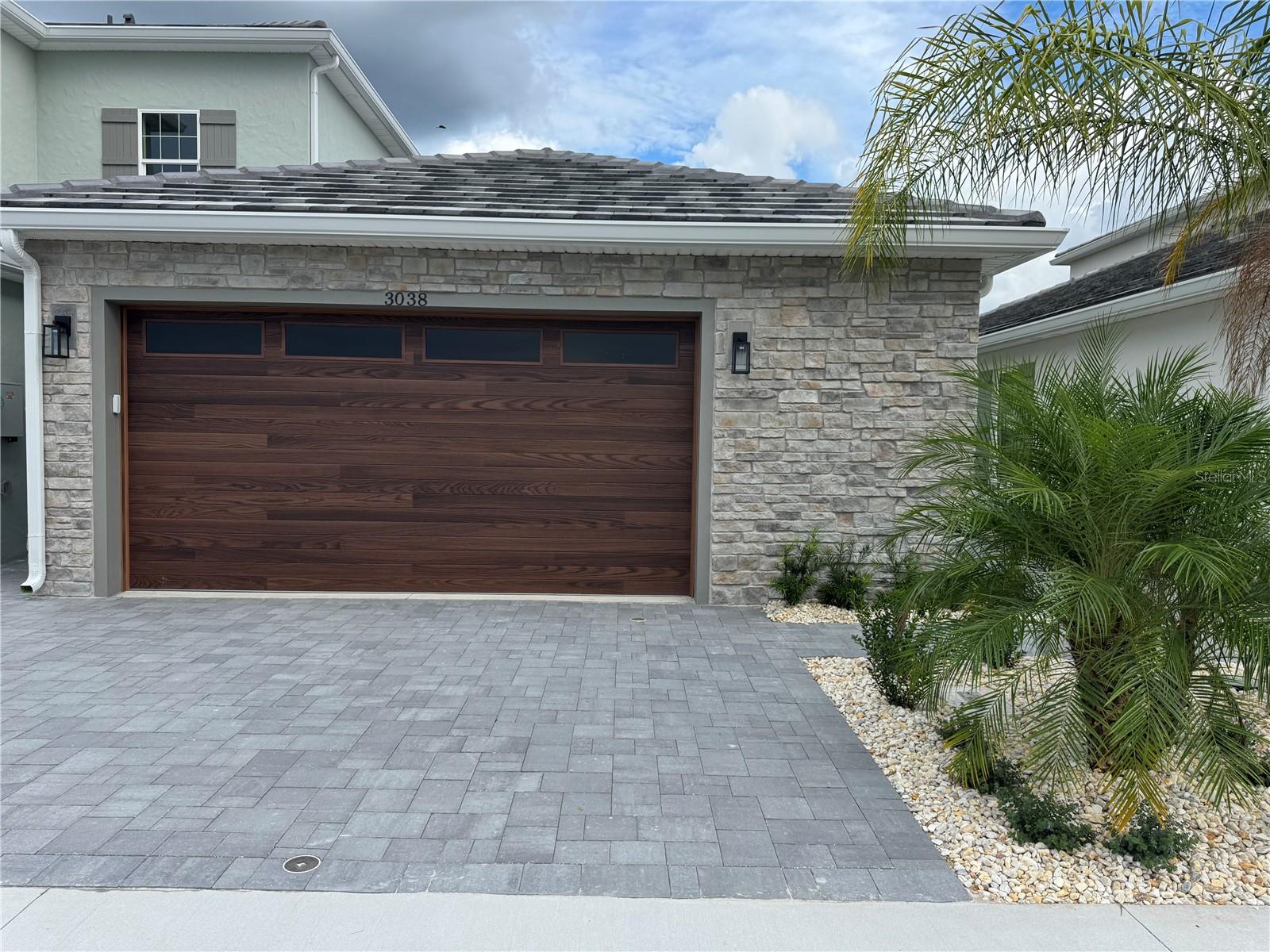 3038 Isles Way Property Photo 2