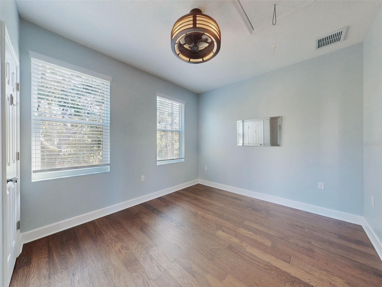 76 Duero St Property Photo 27