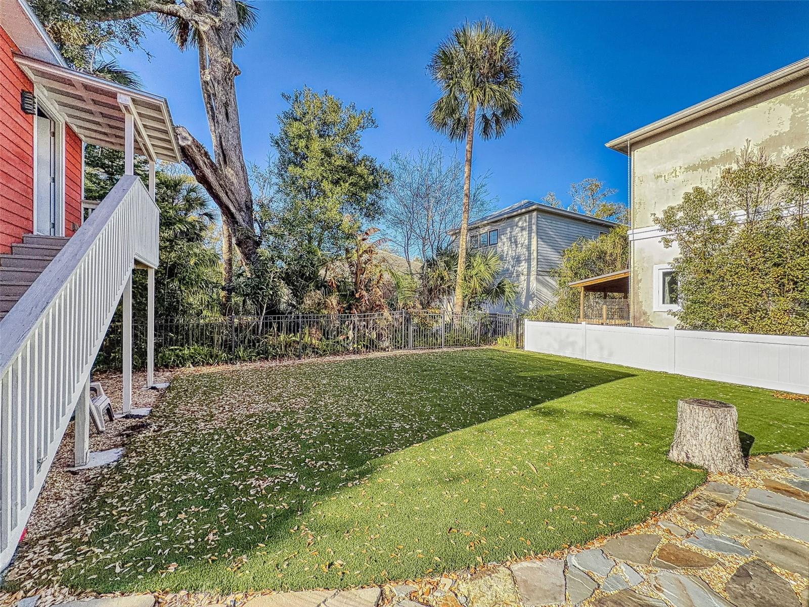 76 Duero St Property Photo 34
