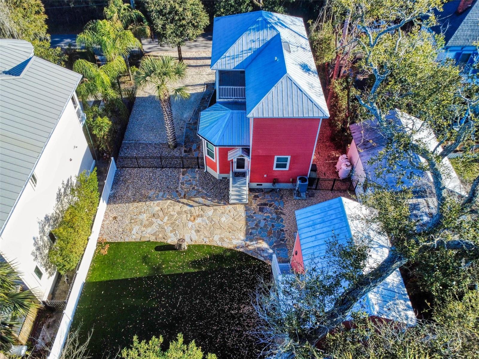 76 Duero St Property Photo 44