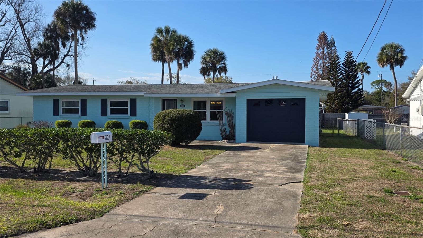 707 JANE AVE