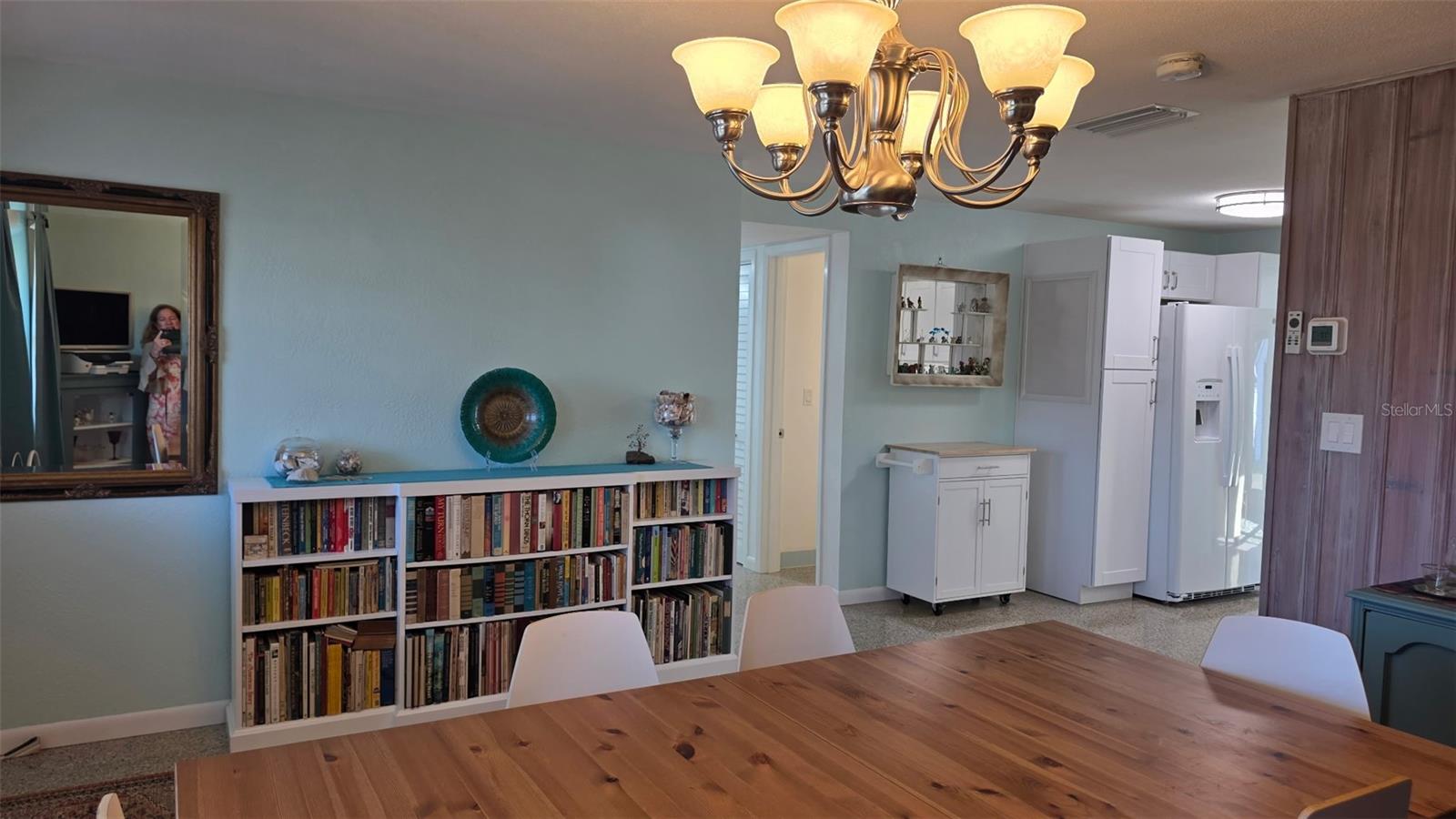 707 Jane Ave Property Photo 4