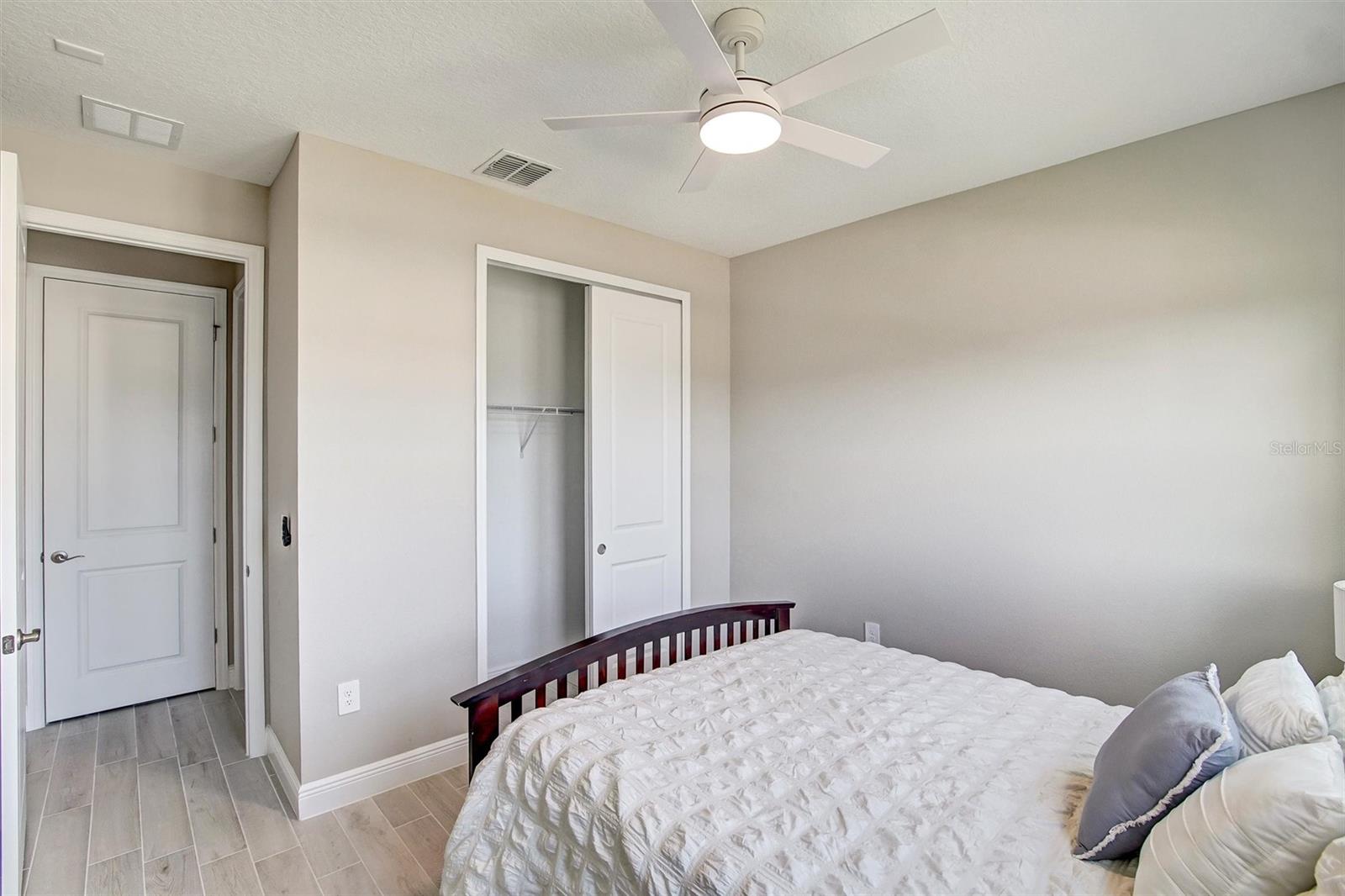 2121 Divot Dr Property Photo 20