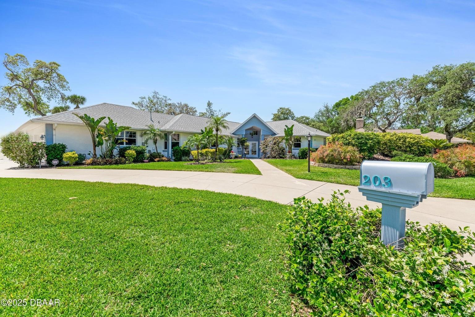 203 PRESTWICK DR