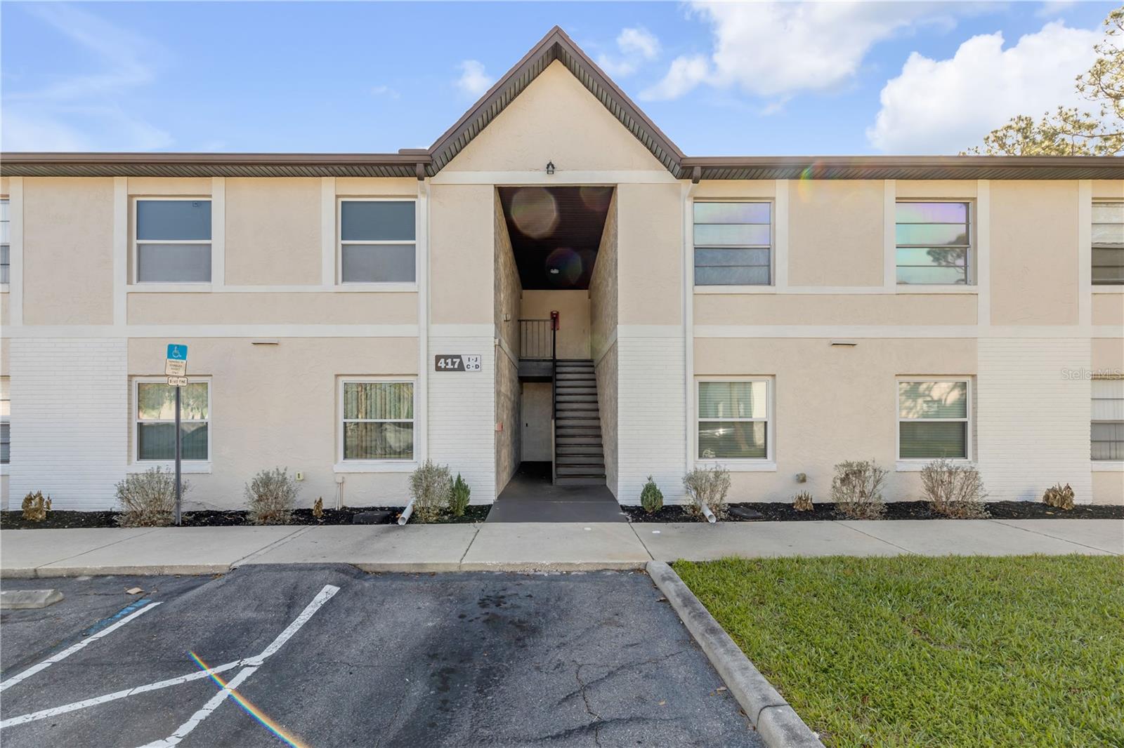 417 Banana Cay Dr #j Property Photo 1