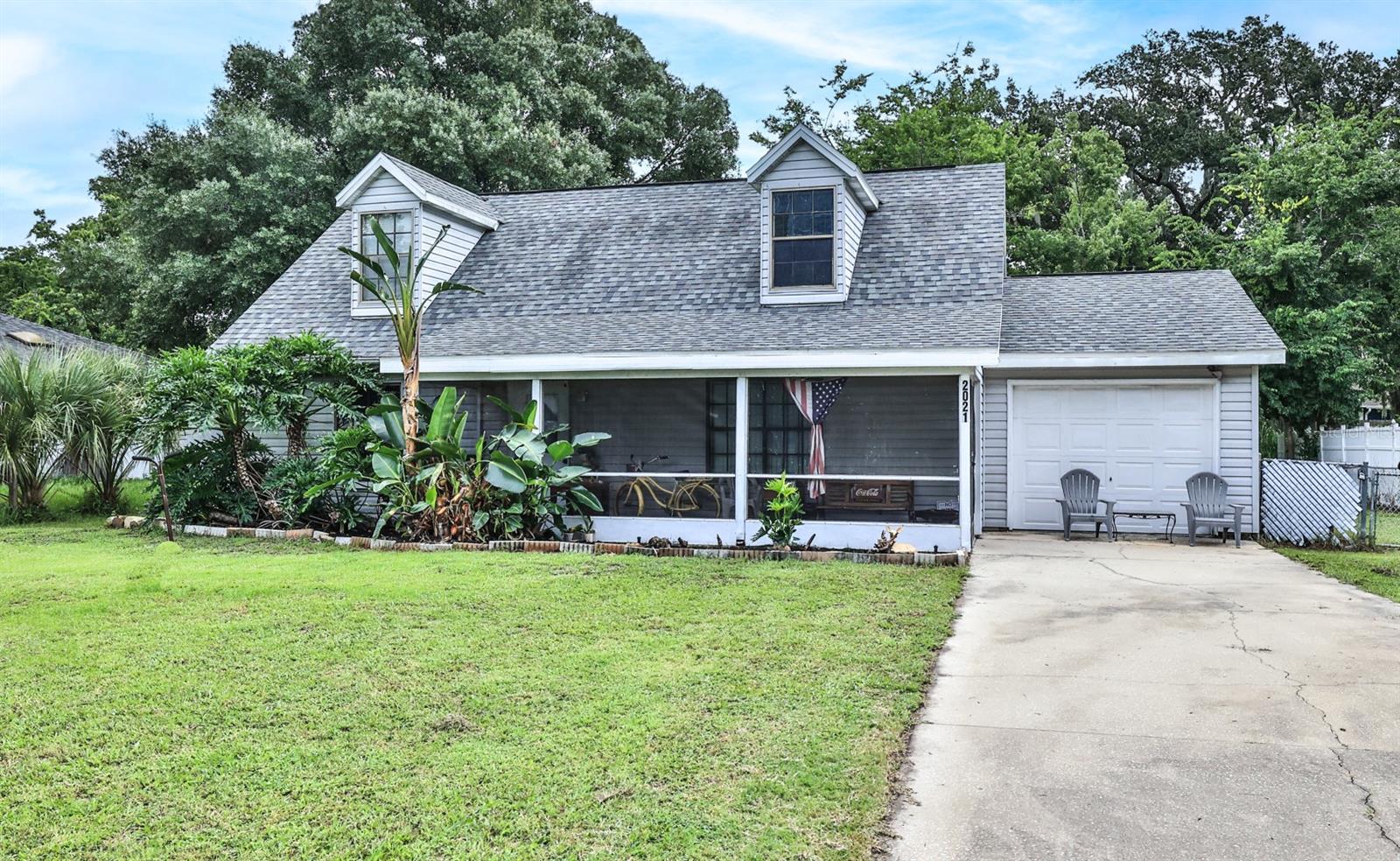 2021 UMBRELLA TREE DR Property Photo 1