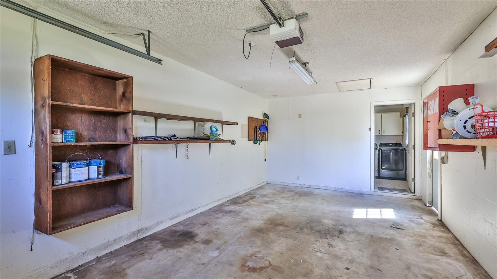1915 Umbrella Tree Dr Property Photo 28