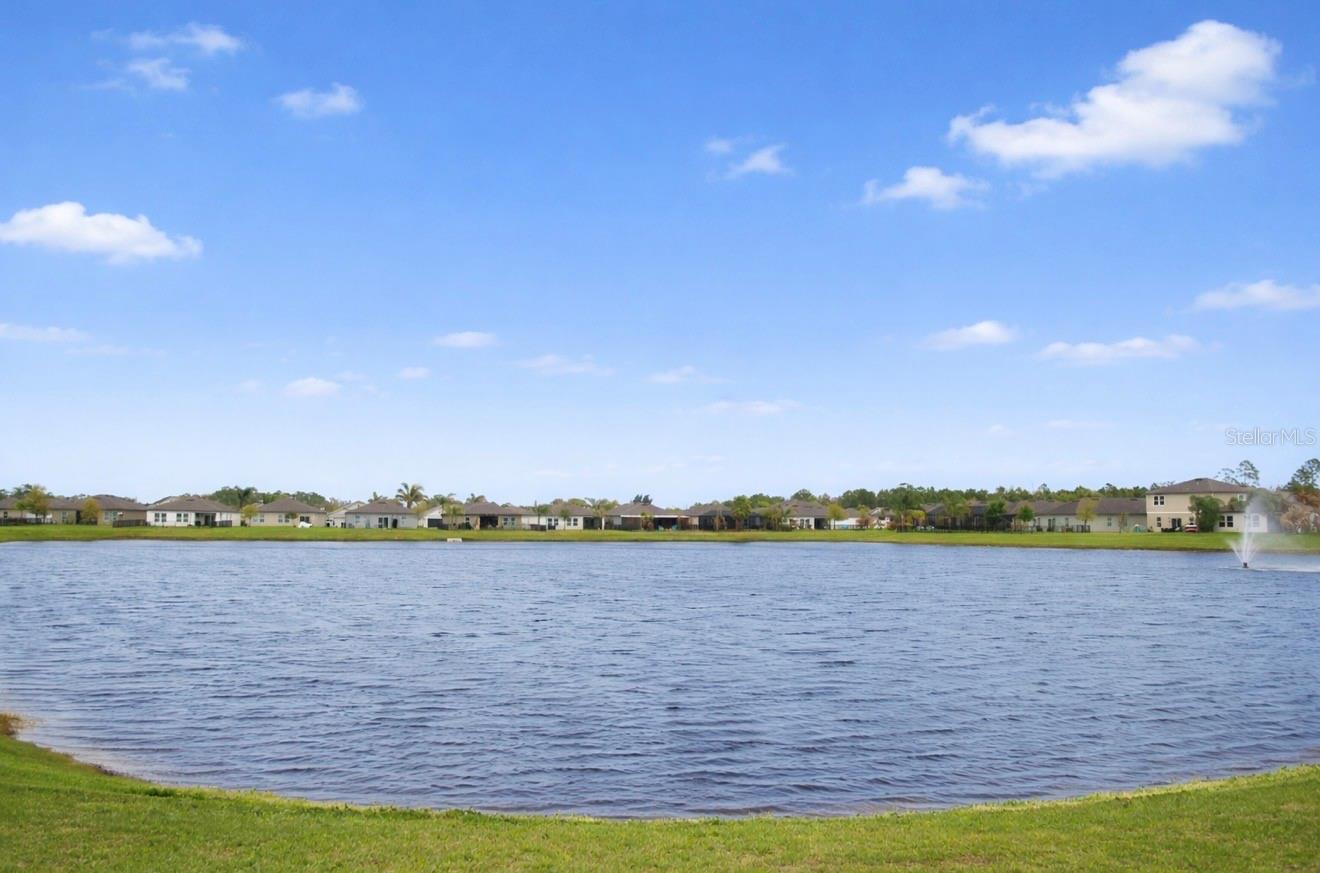 3021 Blue Shores Way Property Photo 2