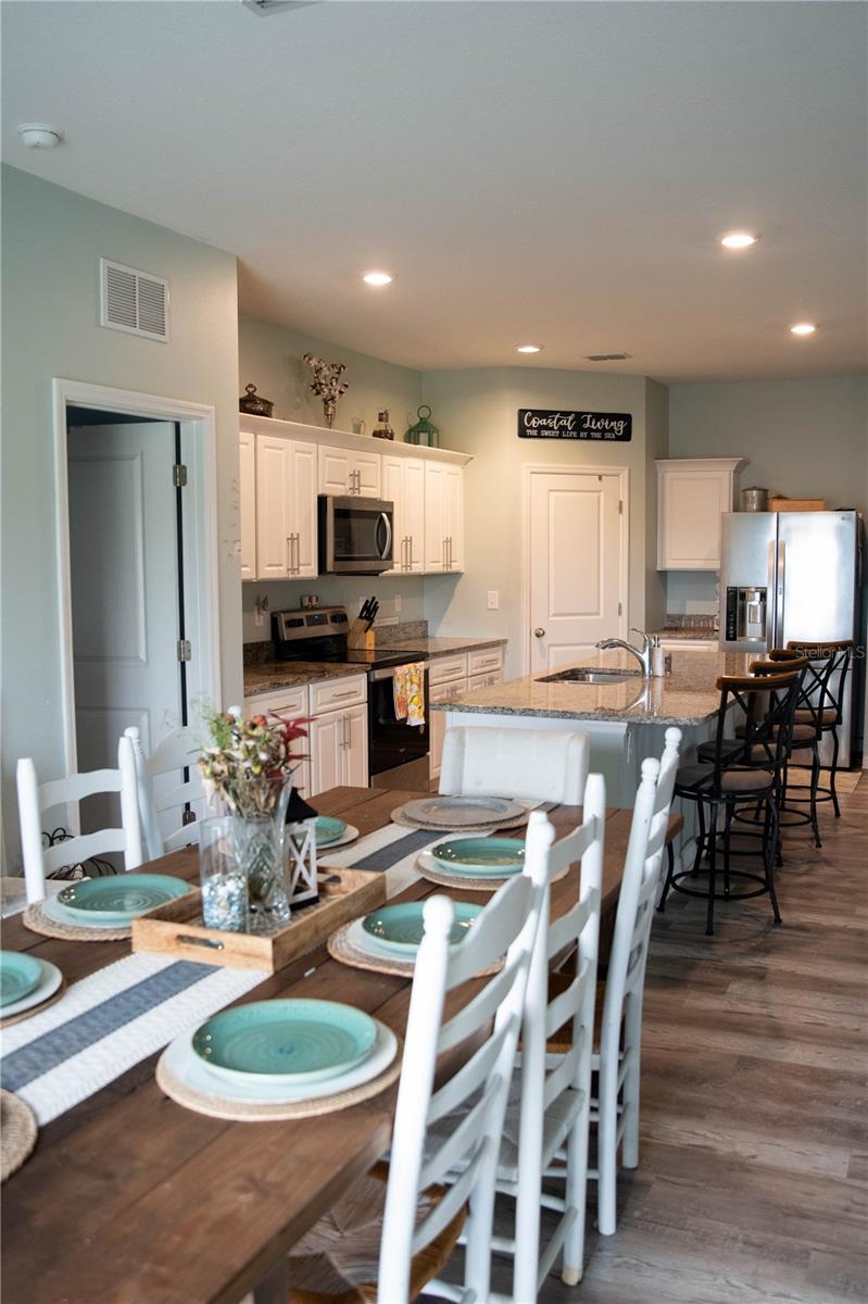 3021 Blue Shores Way Property Photo 5