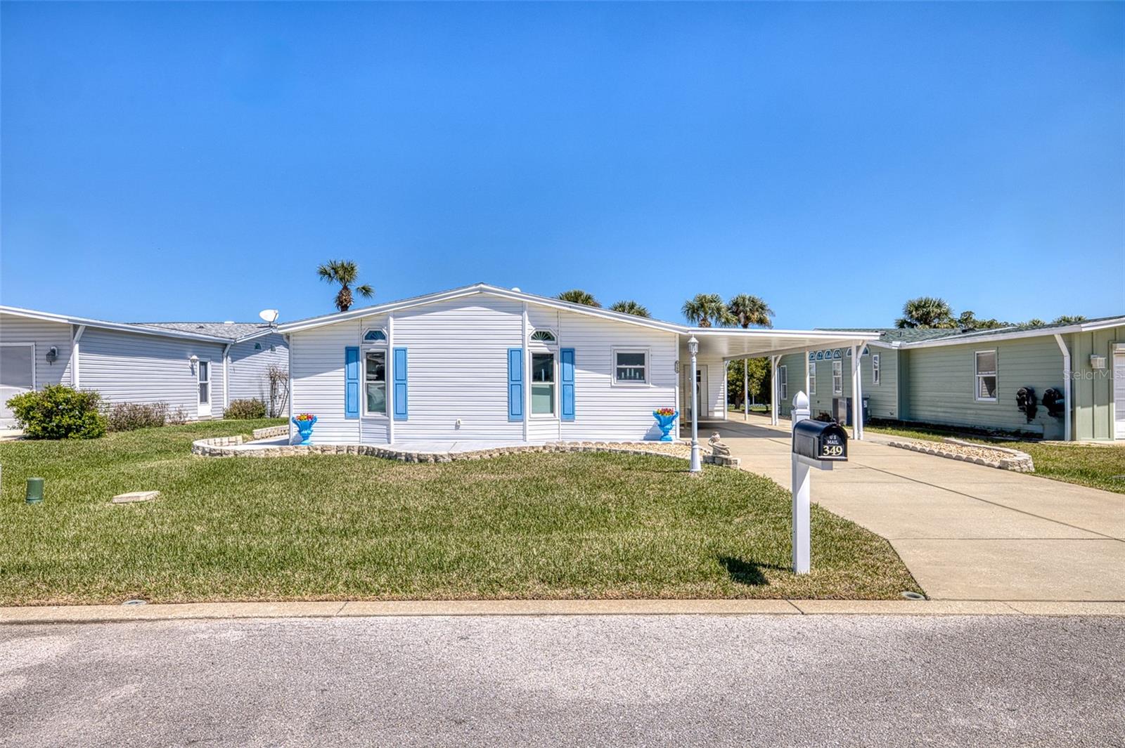 349 Marsh Landing Loop Property Photo 4