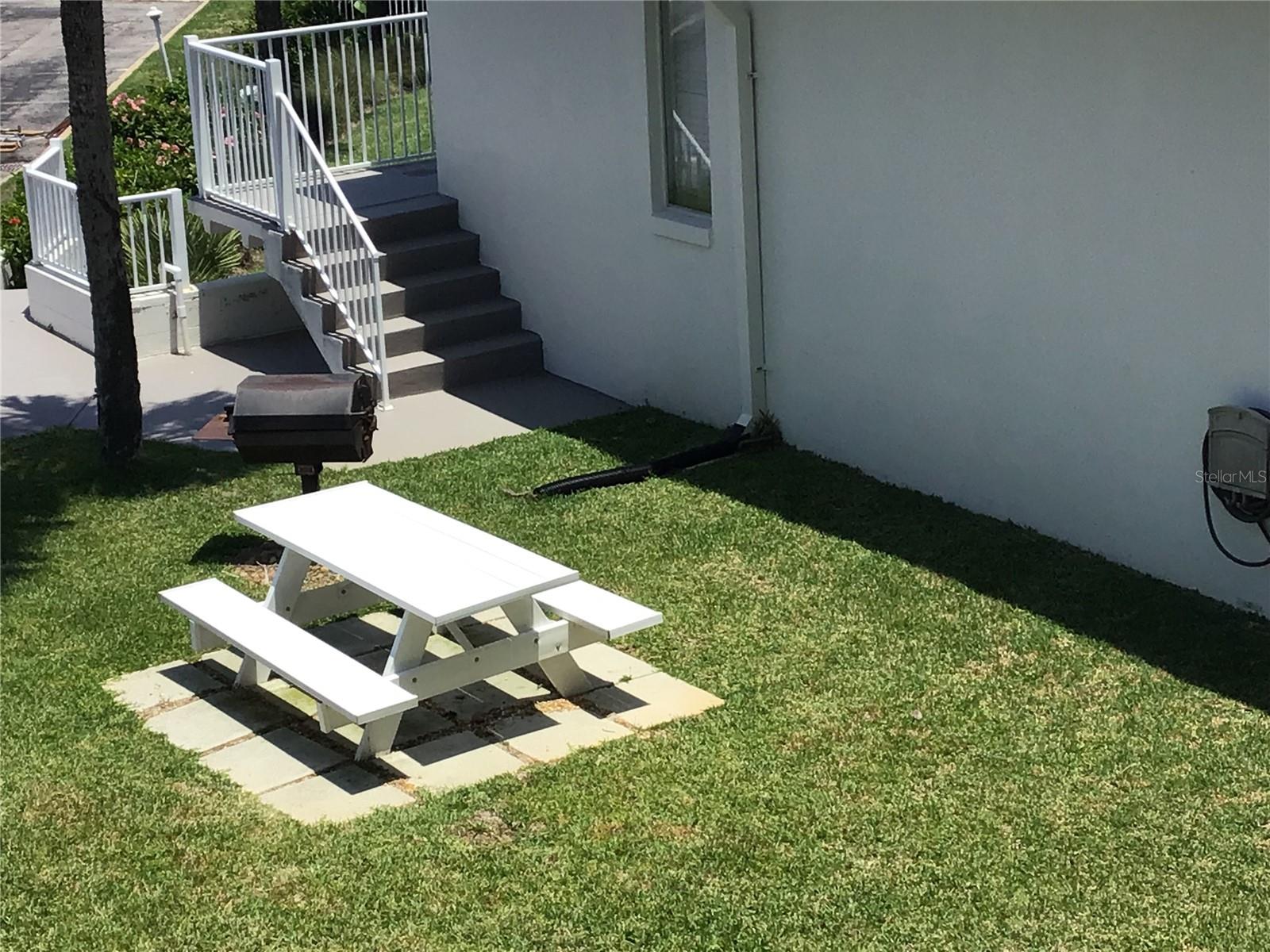 4849 Saxon #c202 Property Photo 13