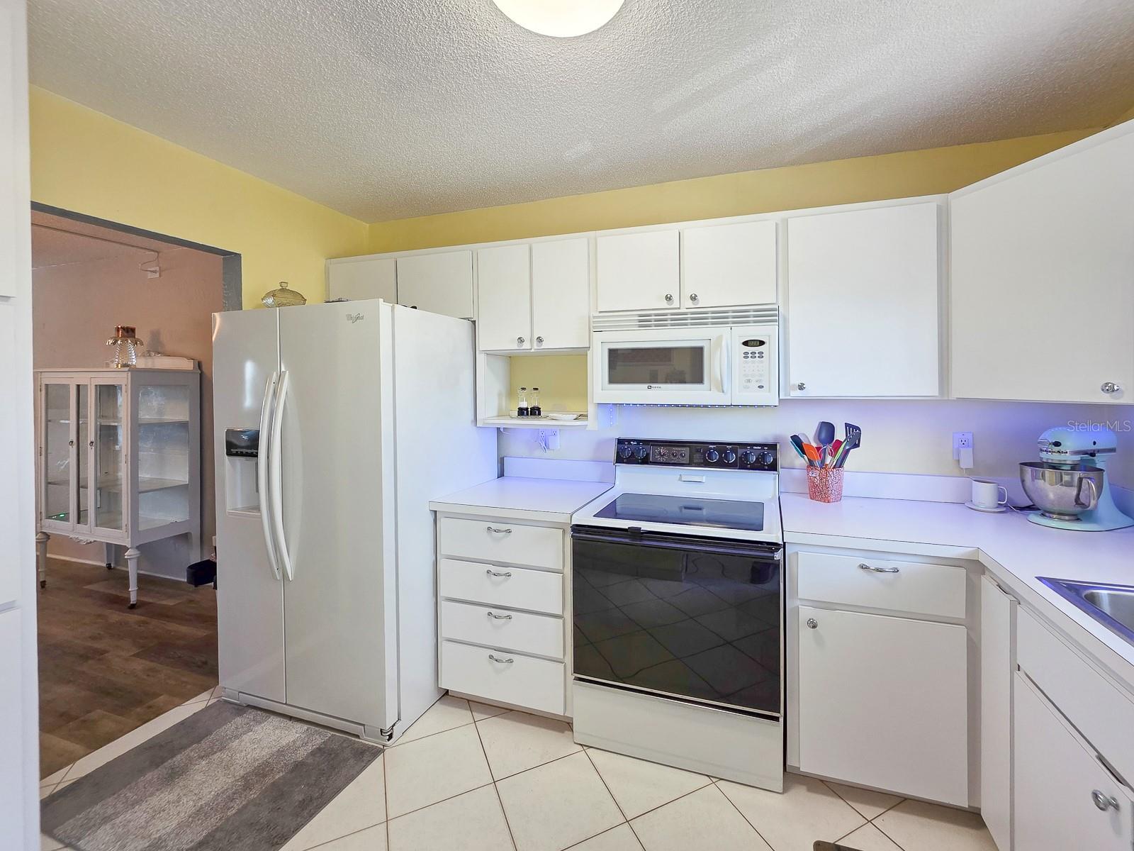 3606 S Peninsula Dr #605 Property Photo 7