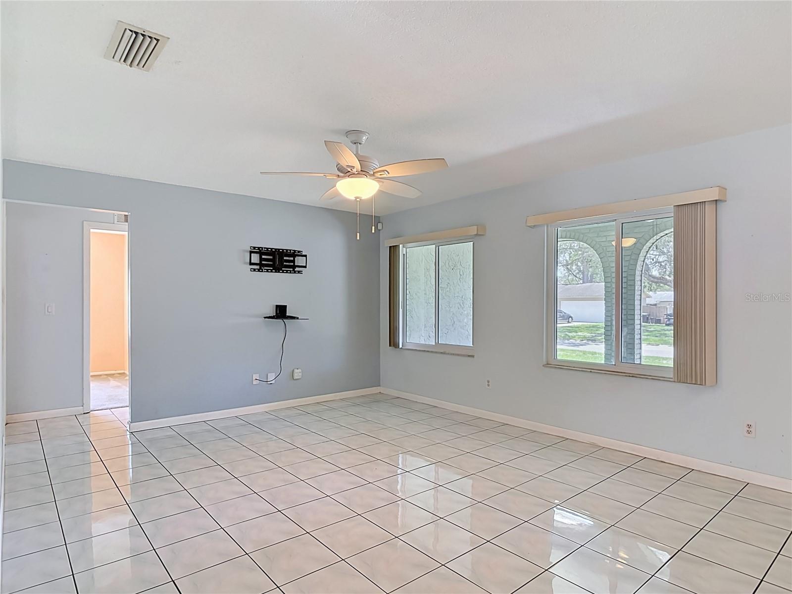 1237 Jeffery Dr Property Photo 22