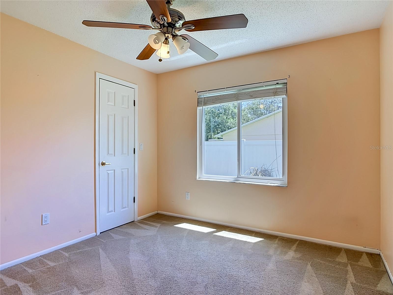 1237 Jeffery Dr Property Photo 32