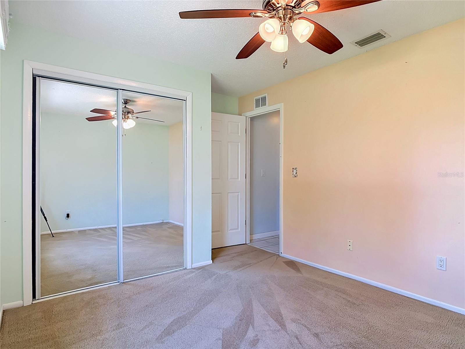 1237 Jeffery Dr Property Photo 35
