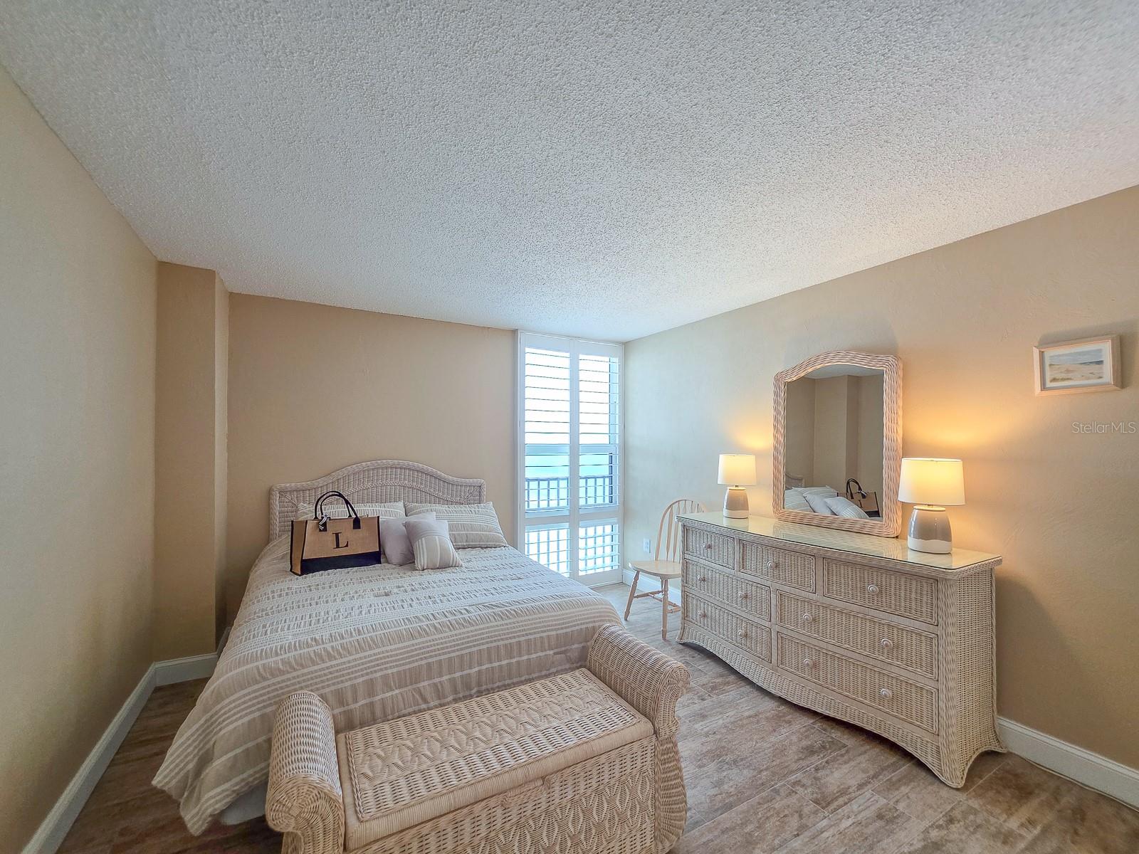 3051 S. Atlantic Ave #1805 Property Photo 15