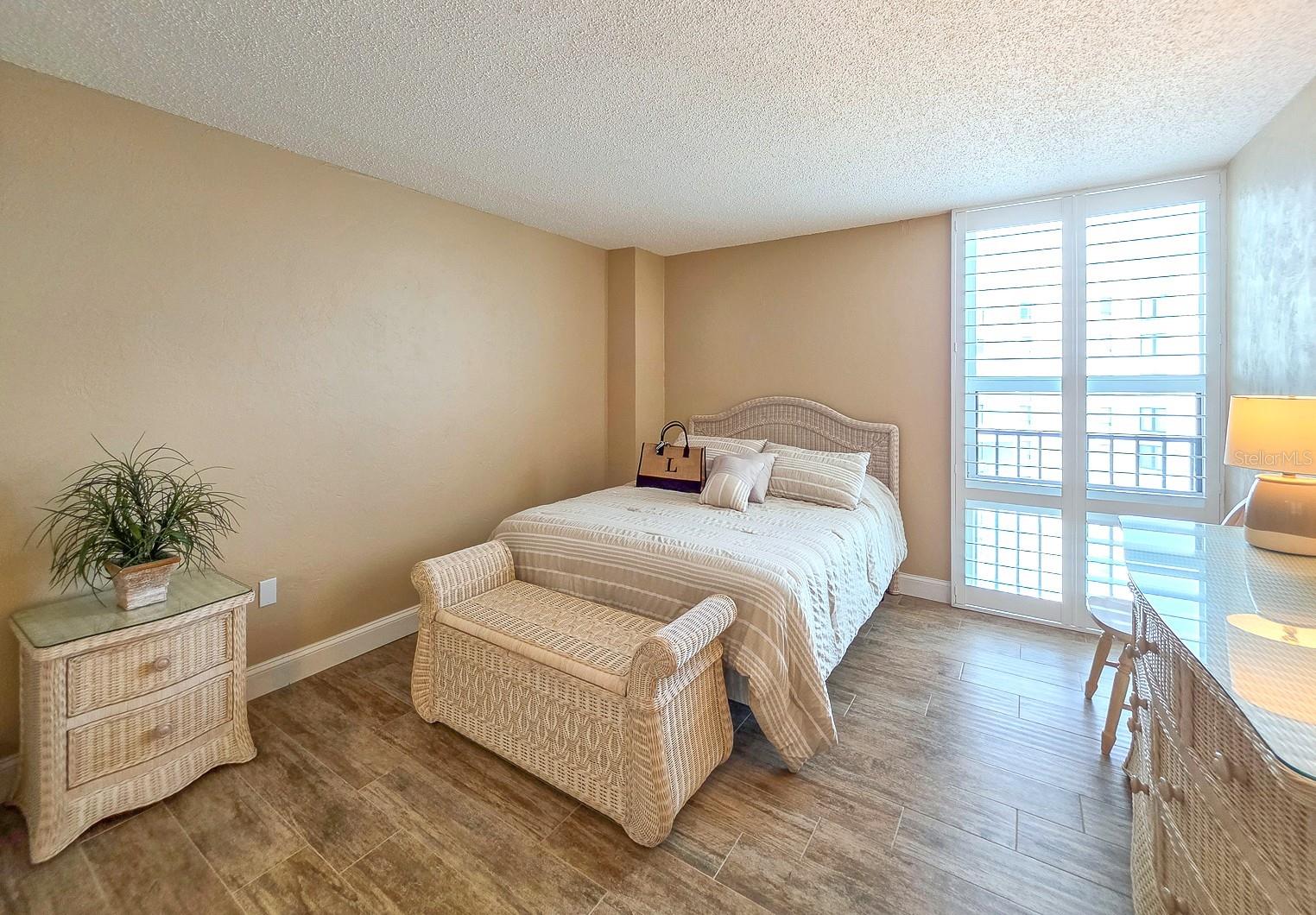 3051 S. Atlantic Ave #1805 Property Photo 16
