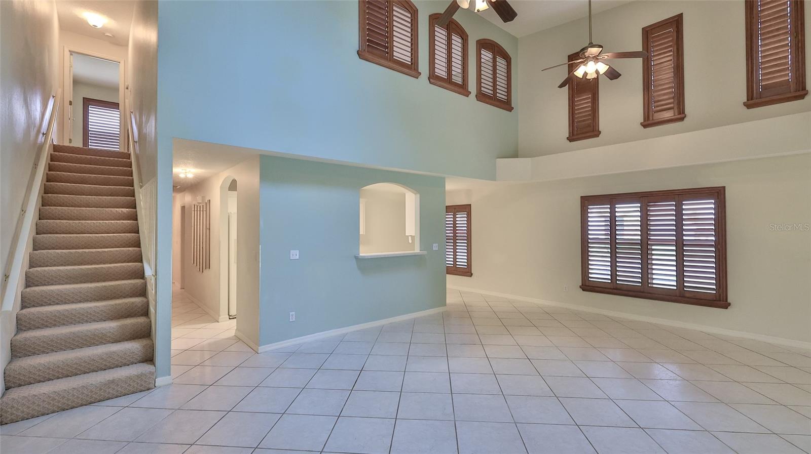 2271 Candlewood Ln Property Photo 10
