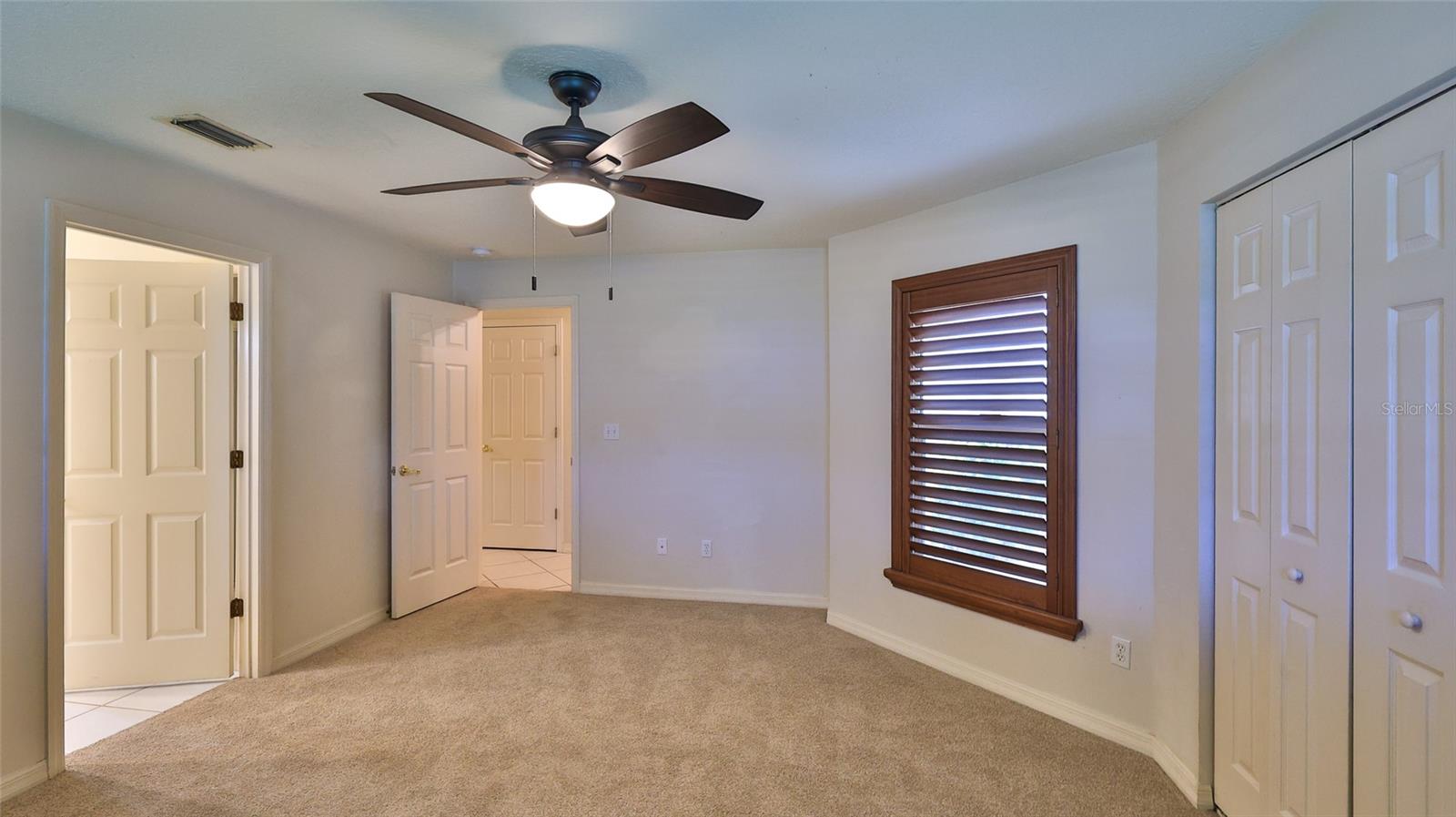 2271 Candlewood Ln Property Photo 15