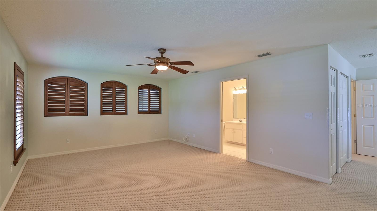 2271 Candlewood Ln Property Photo 26