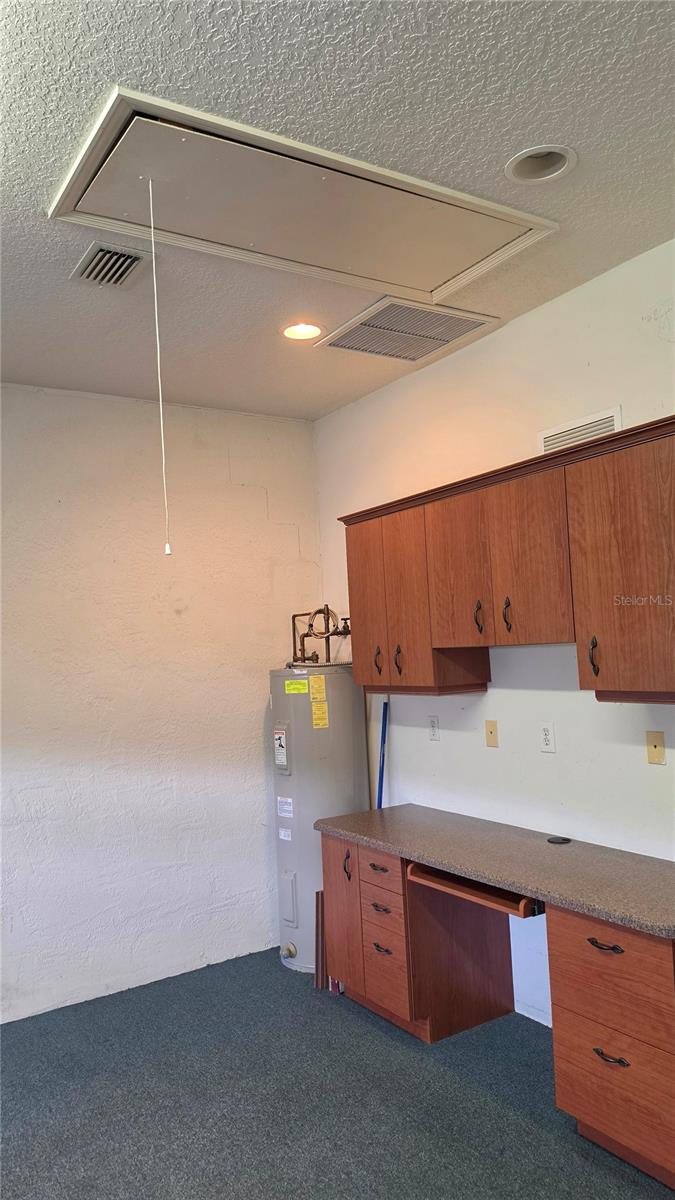 2271 Candlewood Ln Property Photo 34