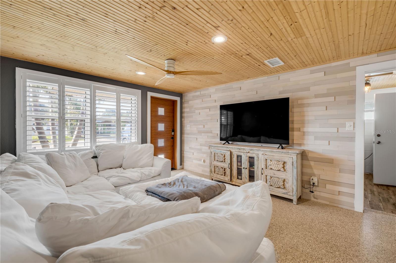 308 Normandy Ave Property Photo 18
