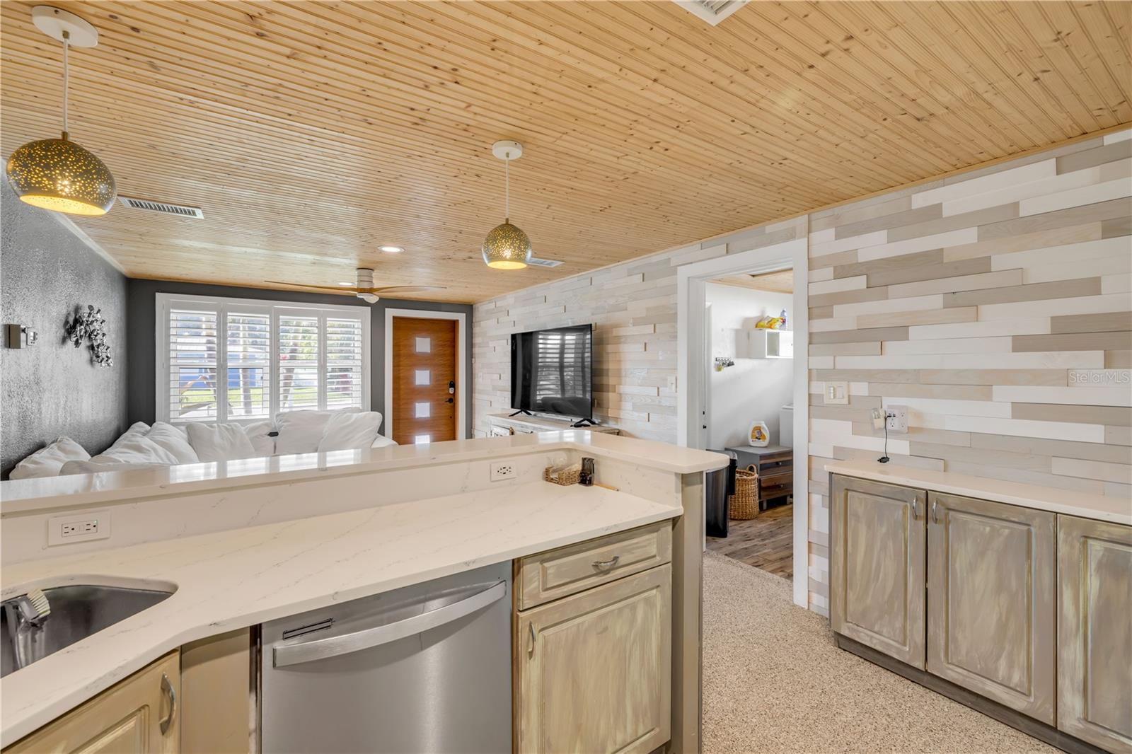 308 Normandy Ave Property Photo 23