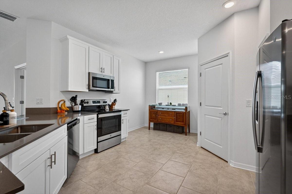 2607 Hoptree Ln Property Photo 9