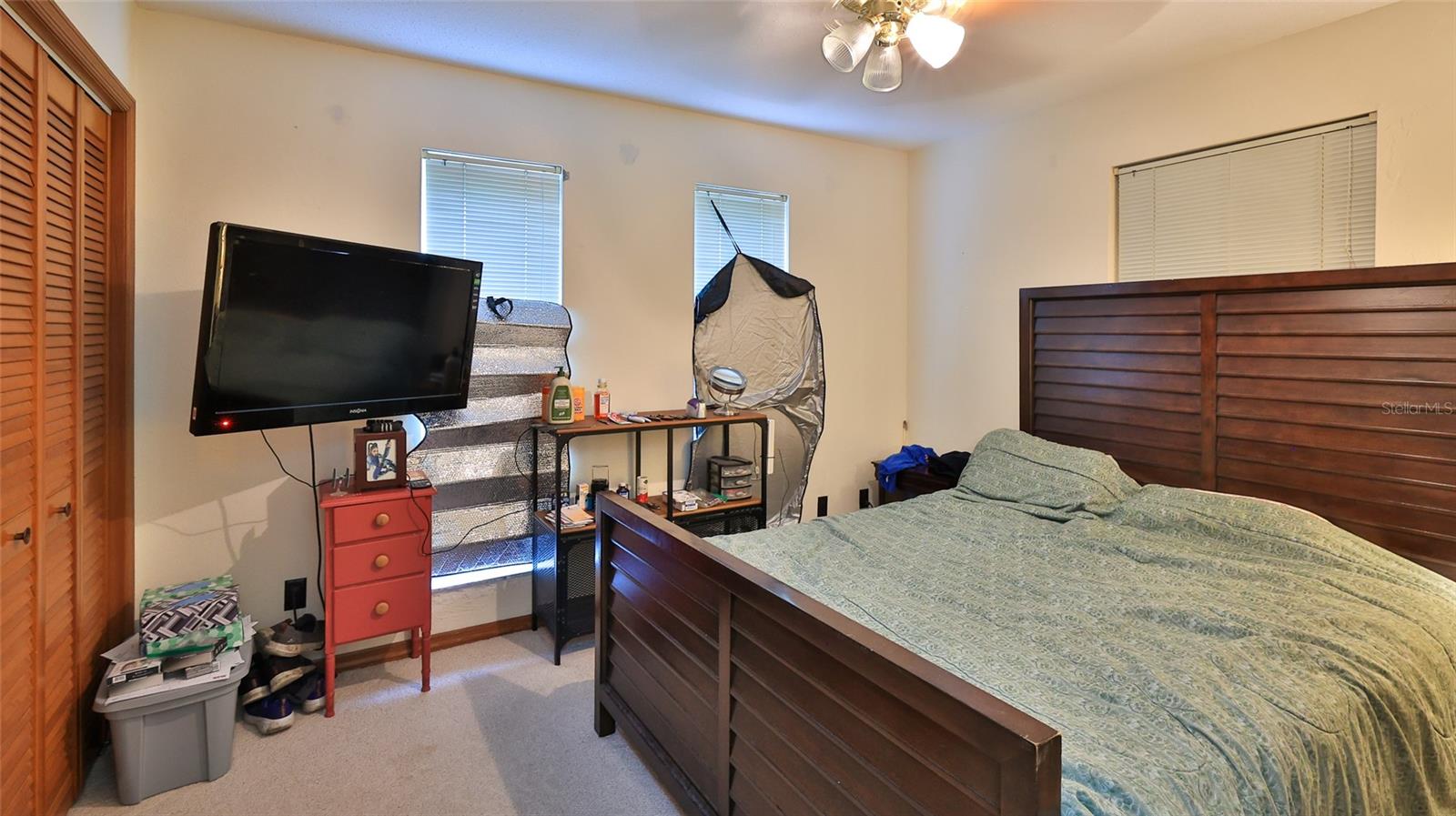 1602 S Riverside Dr Property Photo 21