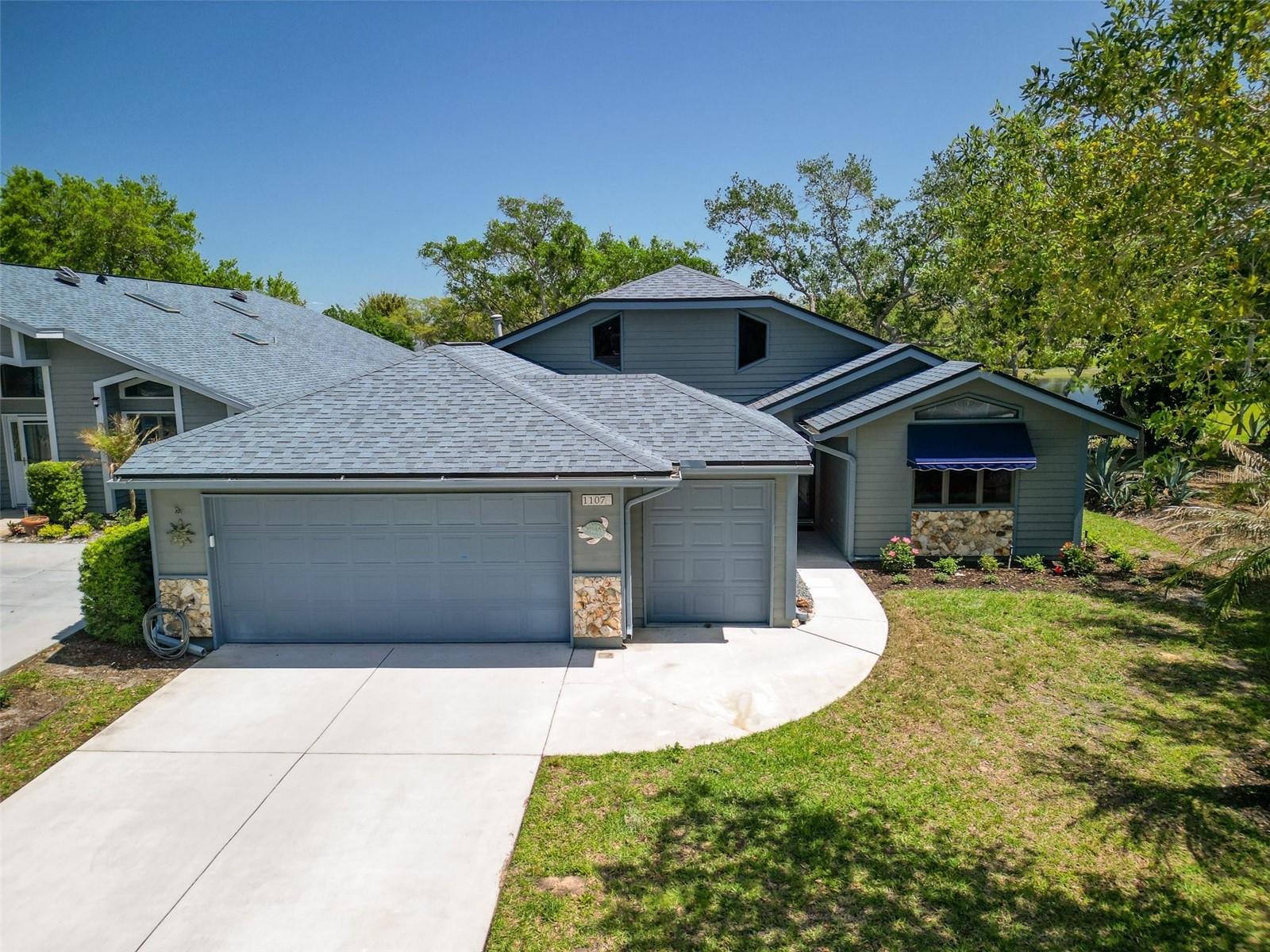 1107 Loch Lomond Ct Property Photo 1