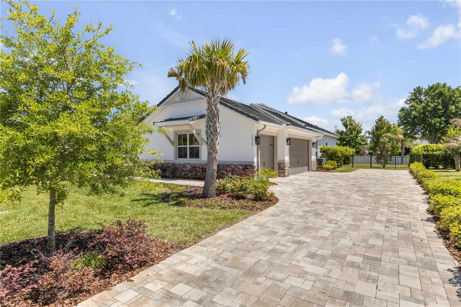 3055 Isola Bella Blvd Property Photo 2