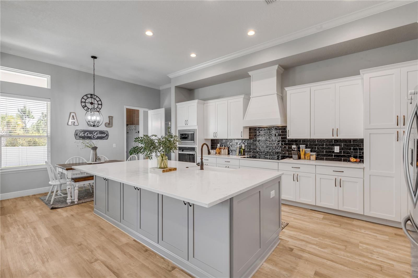 3055 Isola Bella Blvd Property Photo 13